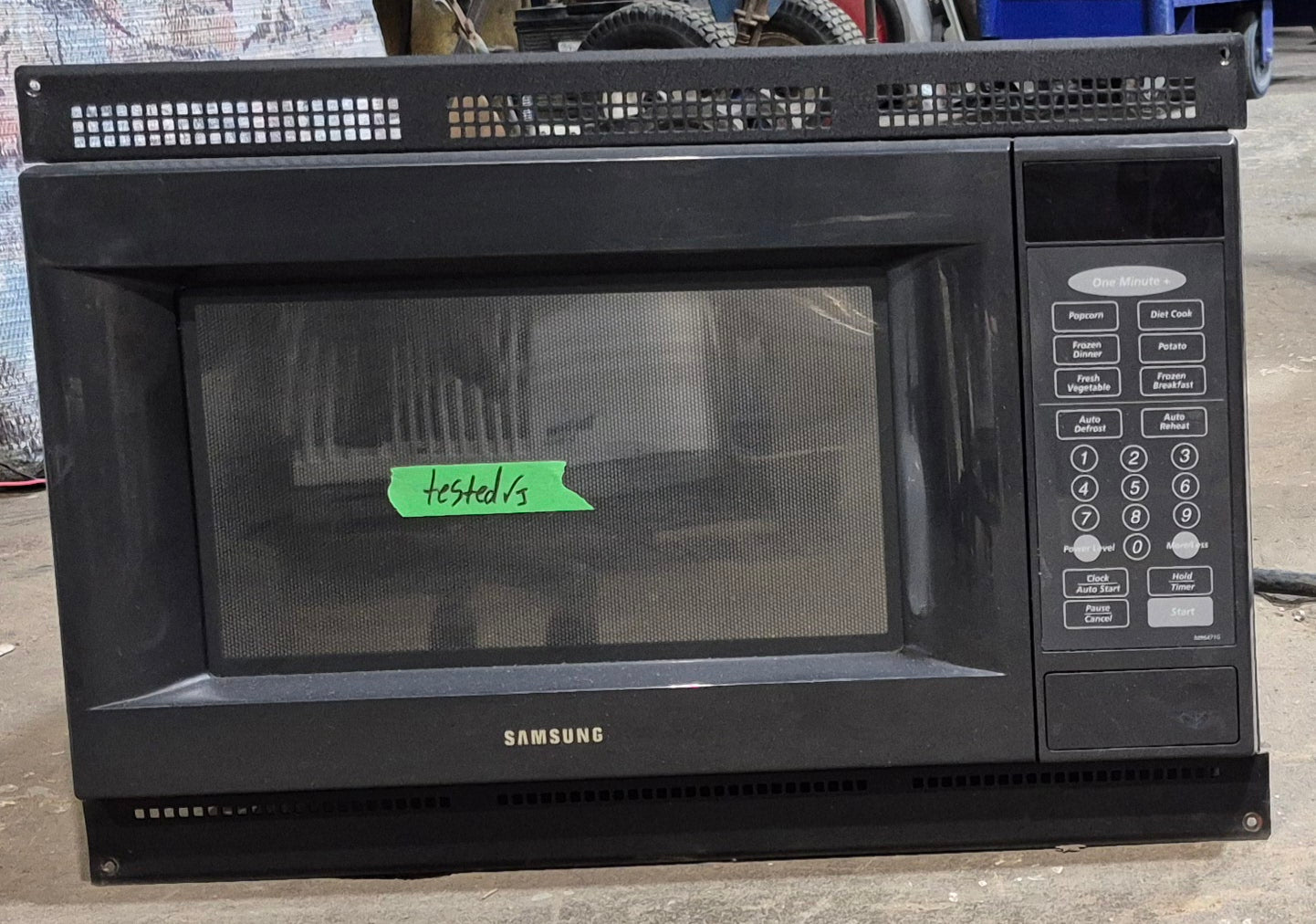 Buy Used SAMSUNG RV Microwave 22" W x 12 1/8" H x 15 1/4" D Online ...