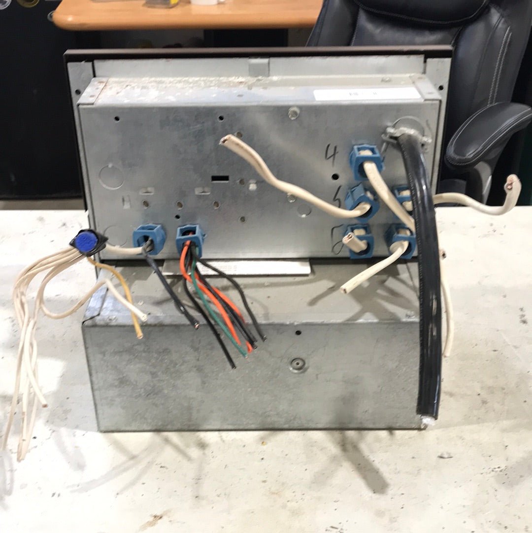 Buy Used 45 AMP Converter Series 6300 A Model 6345 Online