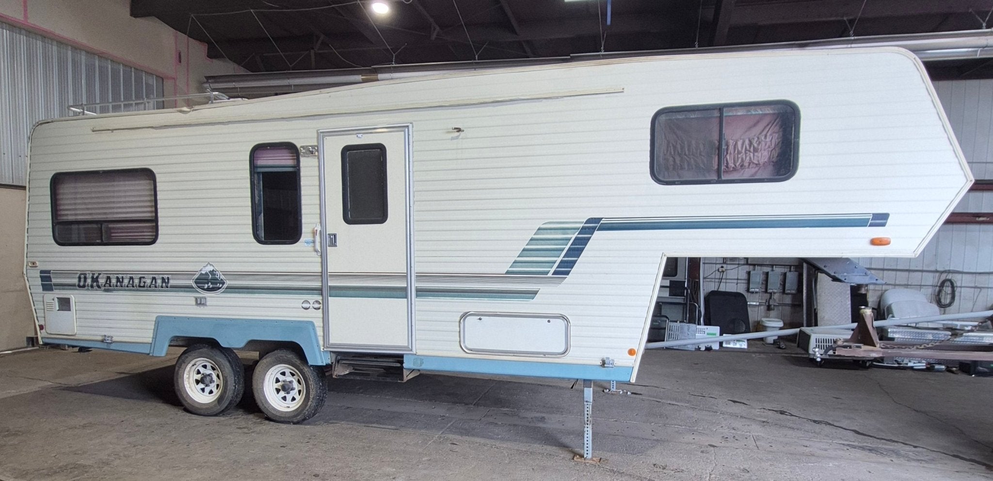 1995 Okanagan 25-5E Fifth Wheel Parts List - Westcoast Leisure Homes Ltd. - Young Farts RV Parts