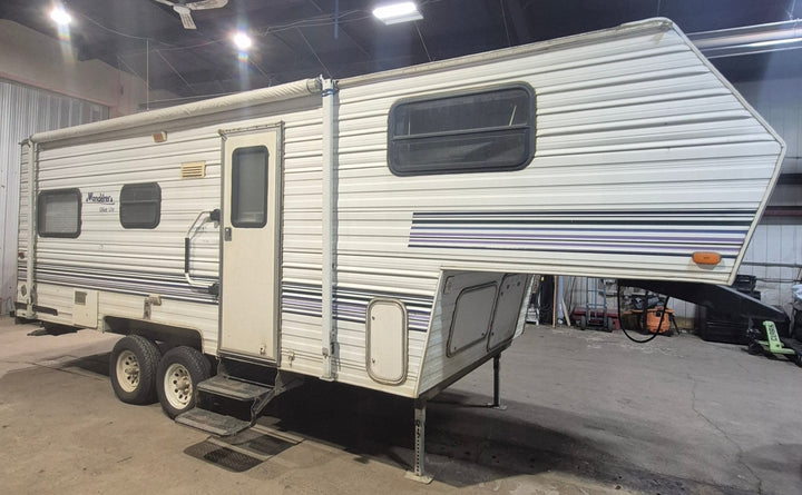 1999 Wanderer Glide Lite 251RL Fifth Wheel parts List - Thor - Young Farts RV Parts