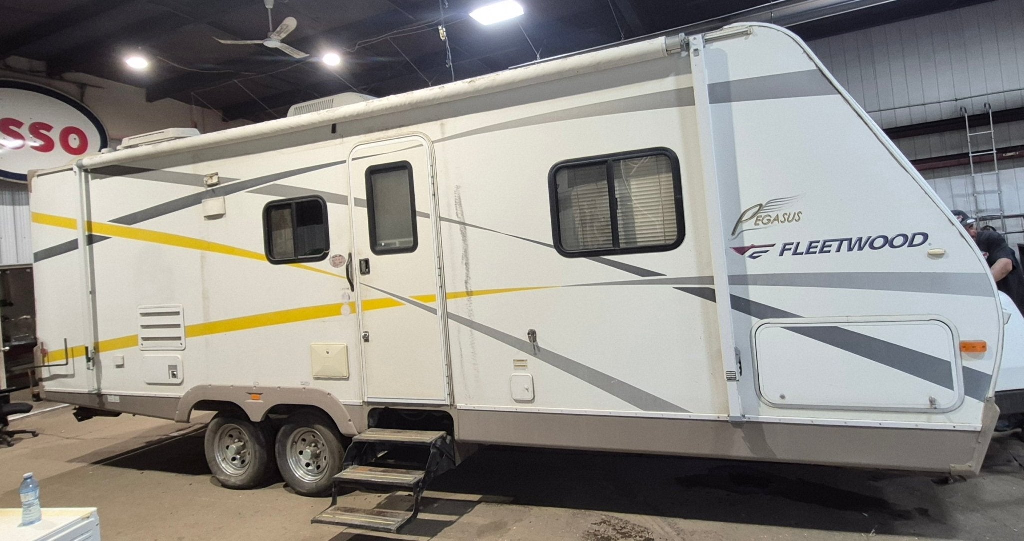 2005 Pegasus 27FQS Bumper Pull Parts List - Fleetwood TT - Young Farts RV Parts