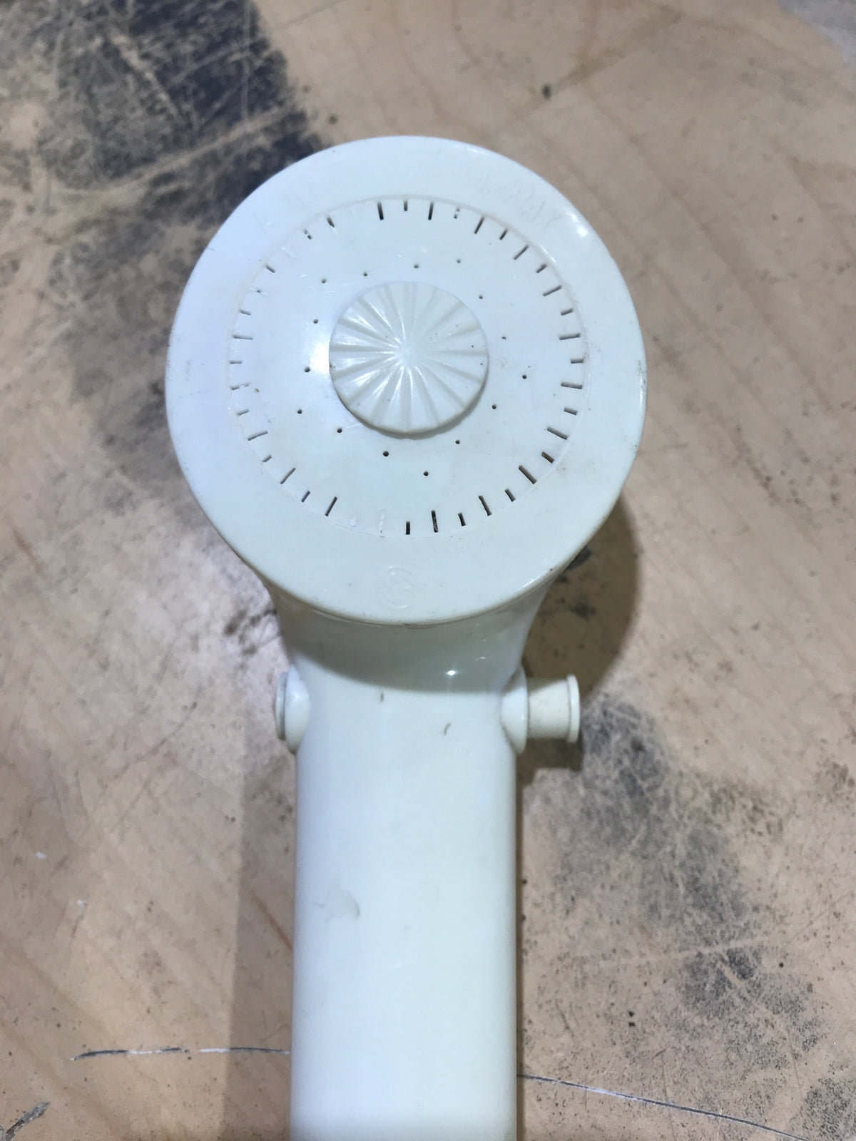 Used Shower Head, Off White, 7 1/2