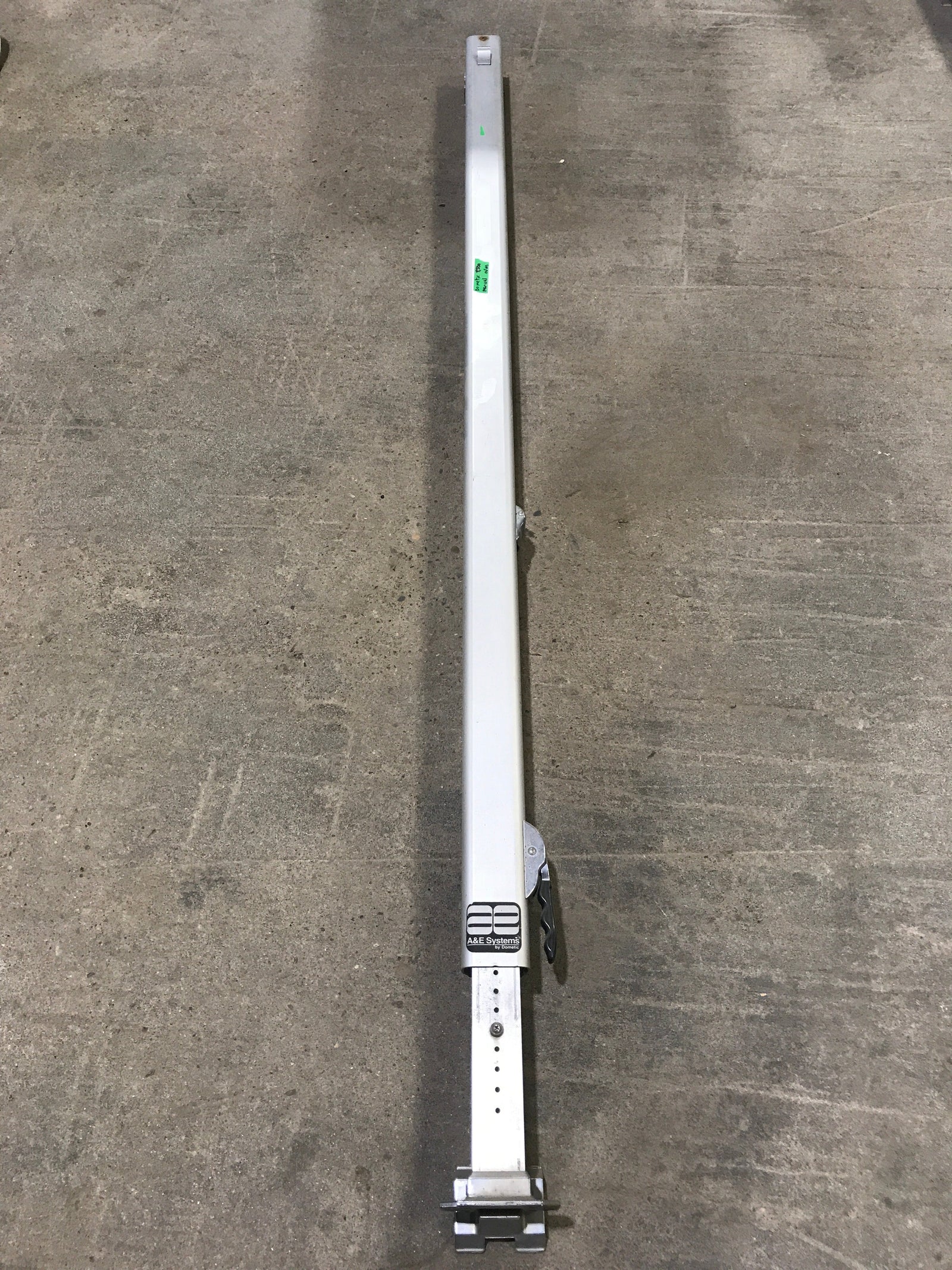 Used Dometic / A&E 8500 Awning Single Manual Arm