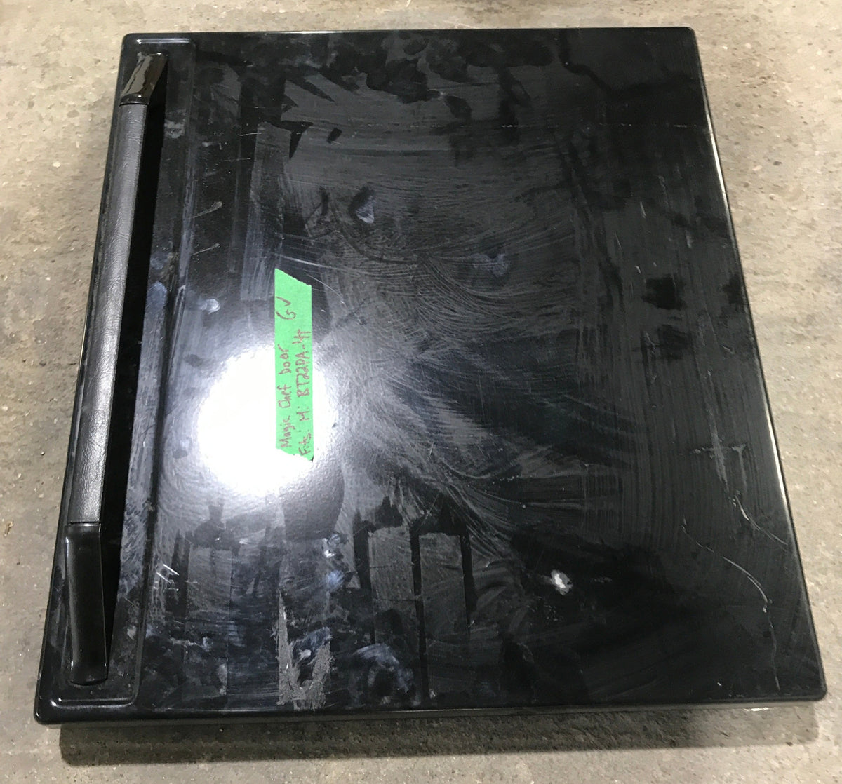 Used Magic Chef Oven Door Fits BT22PA-4T