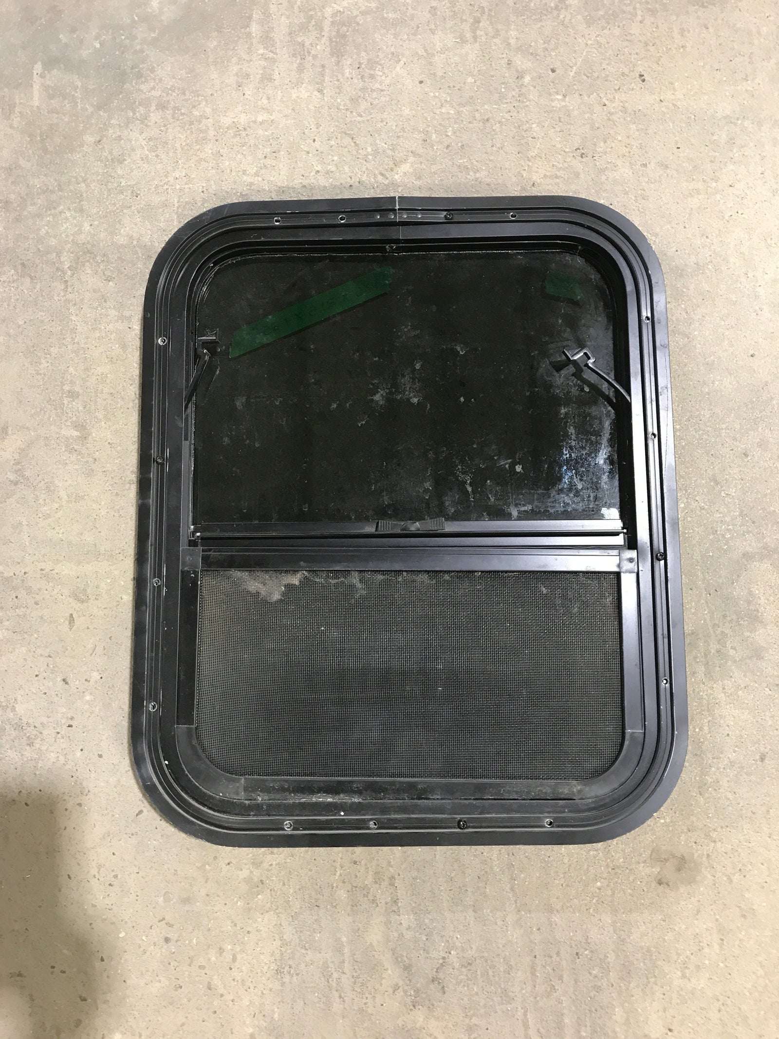 Used Black Radius Opening Window : 17.5