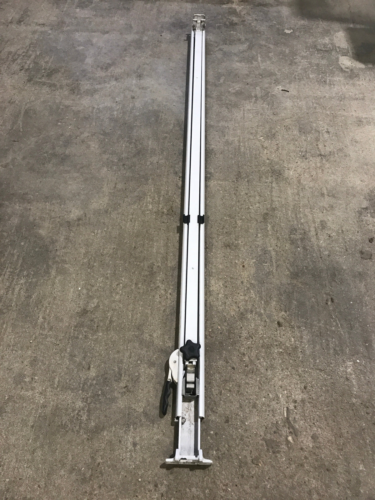 Used Dometic / A&E 8500 Awning Single Manual Arm