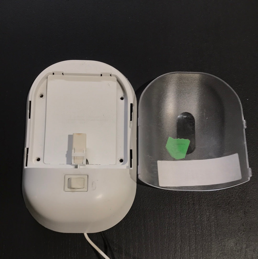 Used Single Ceiling Dome Light W/Switch #001-901