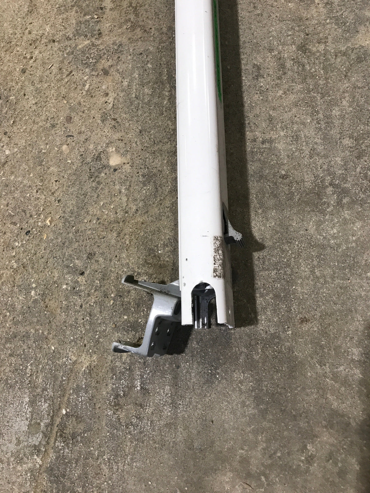 Used Dometic / A&E 8500 Awning Single Manual Arm