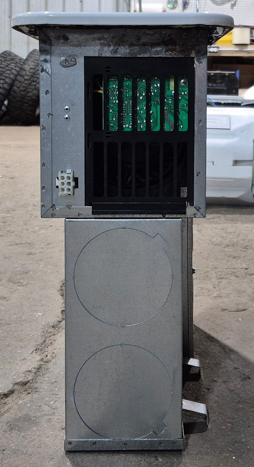 20000 BTU Used Atwood / Hydro Flame RV Propane Furnace - 8520 IV DCLP - Young Farts RV Parts