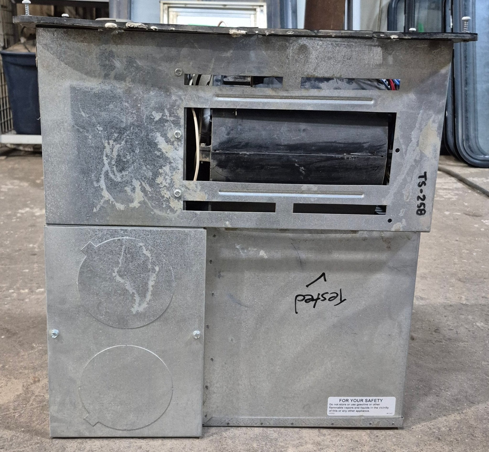 20000 BTU Used Atwood / Hydro Flame RV Propane Furnace - 8520 IV DCLP - Young Farts RV Parts