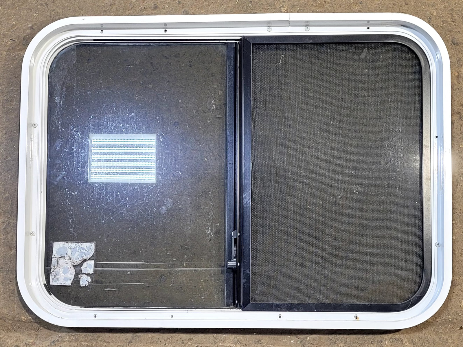 Used White Radius Opening Window : 30 1/4