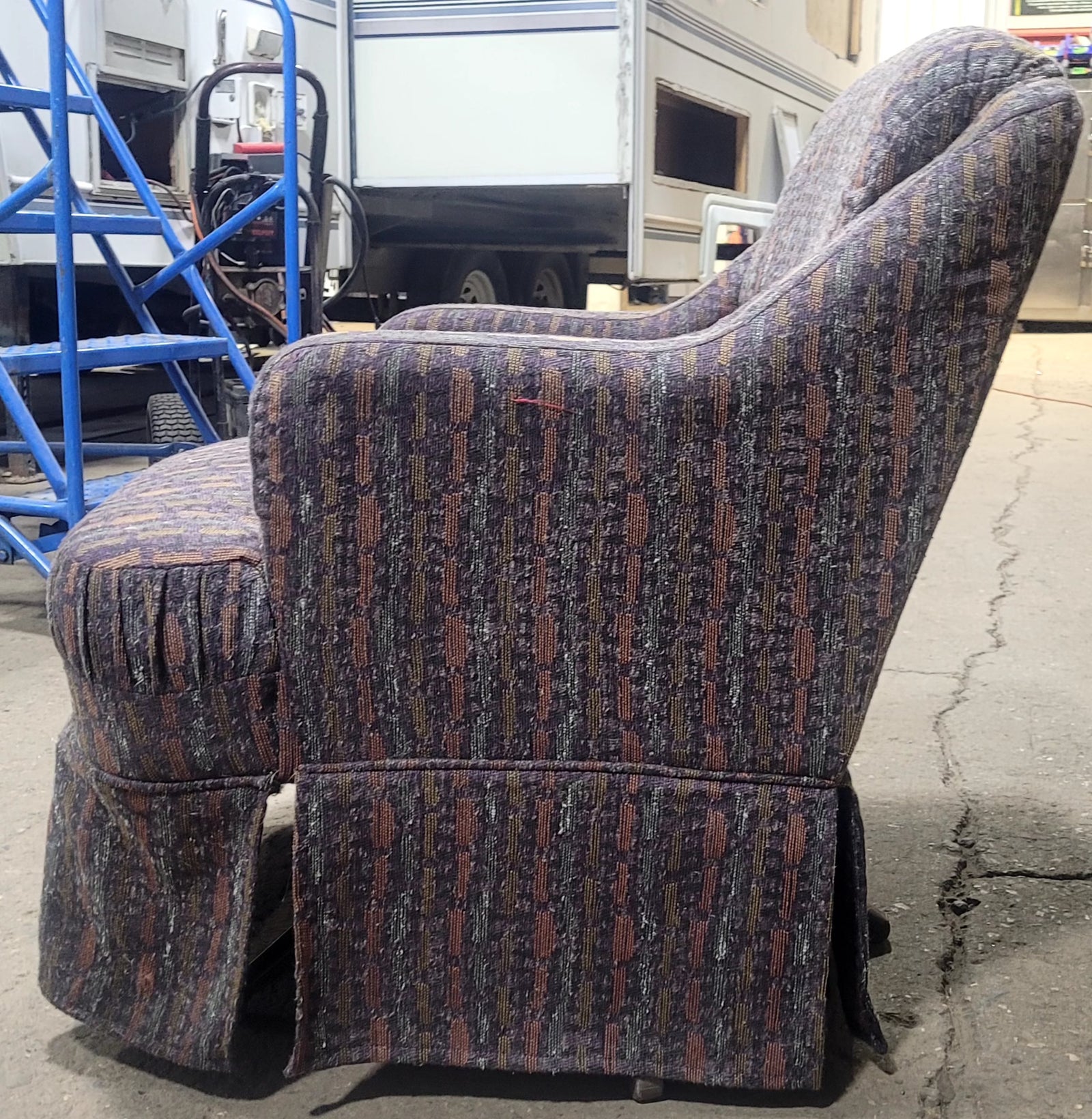 Used RV Chair - 32