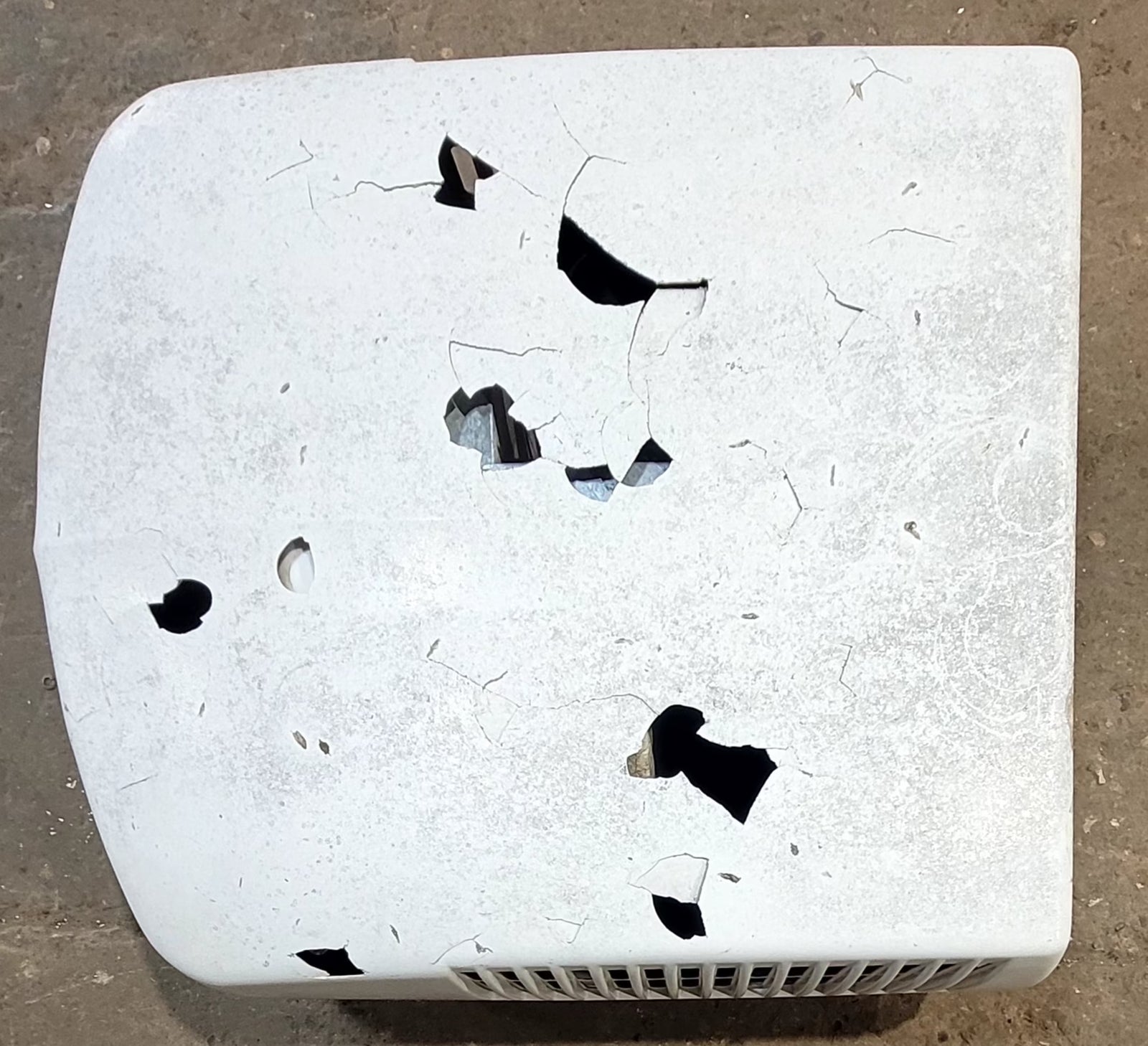 Used Duo-Therm Air conditioner Head Unit 57915.621 - 13,500 BTU Cool Only - Young Farts RV Parts