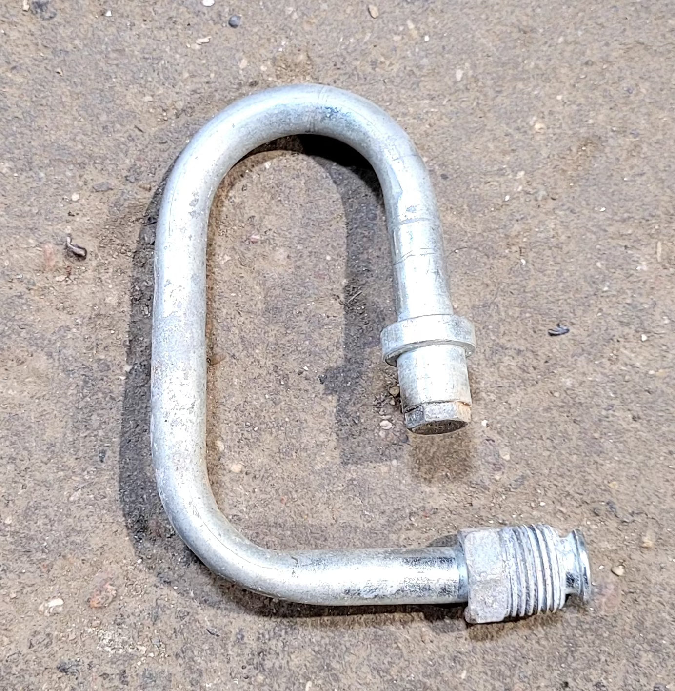 Used Suburban Manifold Outlet 171421 - Young Farts RV Parts