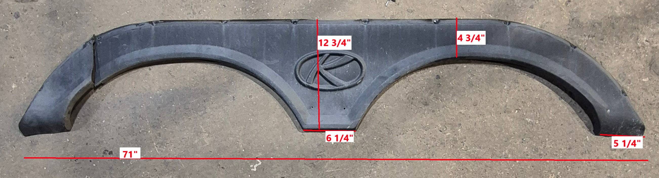 Used Fender Skirt 71"