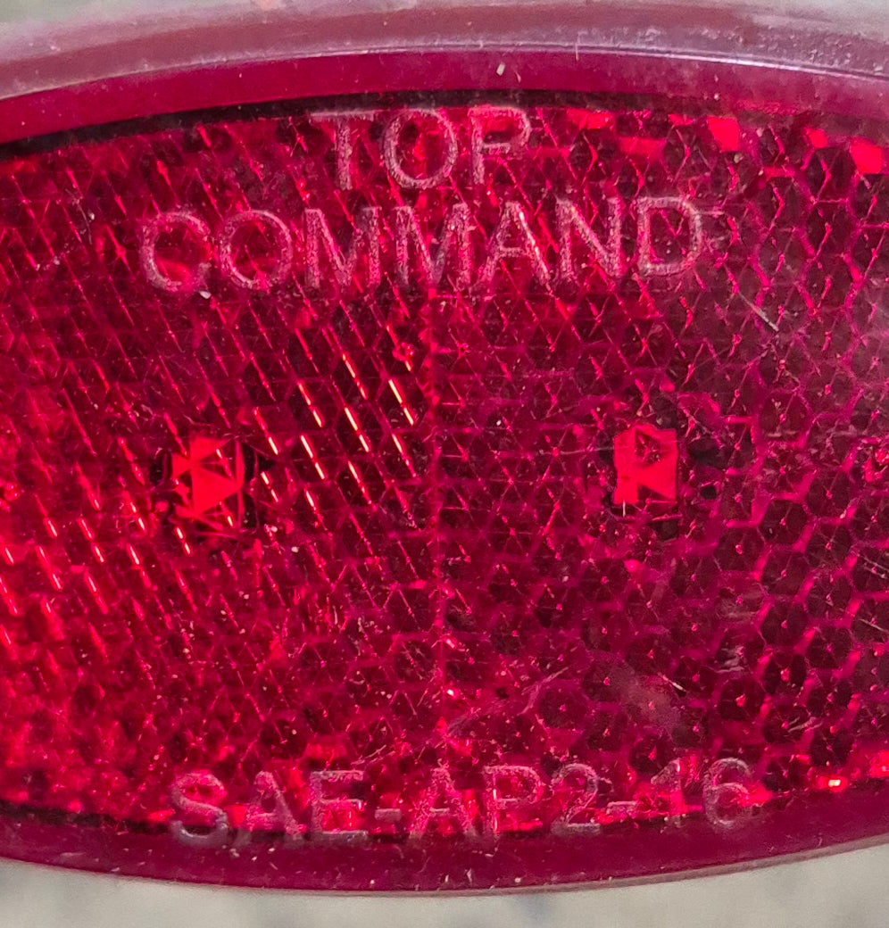 Used SAE-AP2-16 Replacement Marker Light - Red