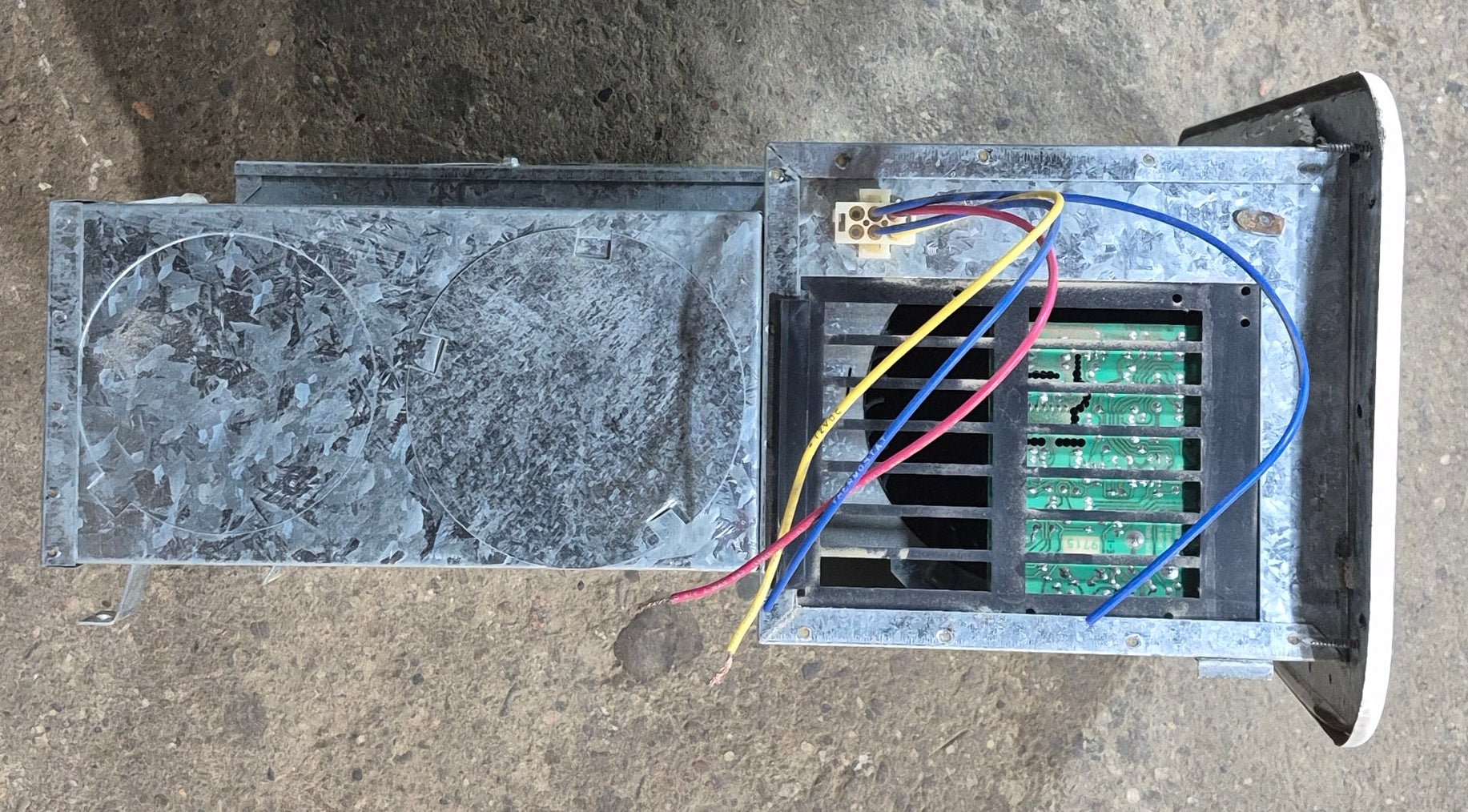 25,000 BTU Used Atwood / Hydro Flame RV Propane Furnace - 8525 III DCLP - Young Farts RV Parts