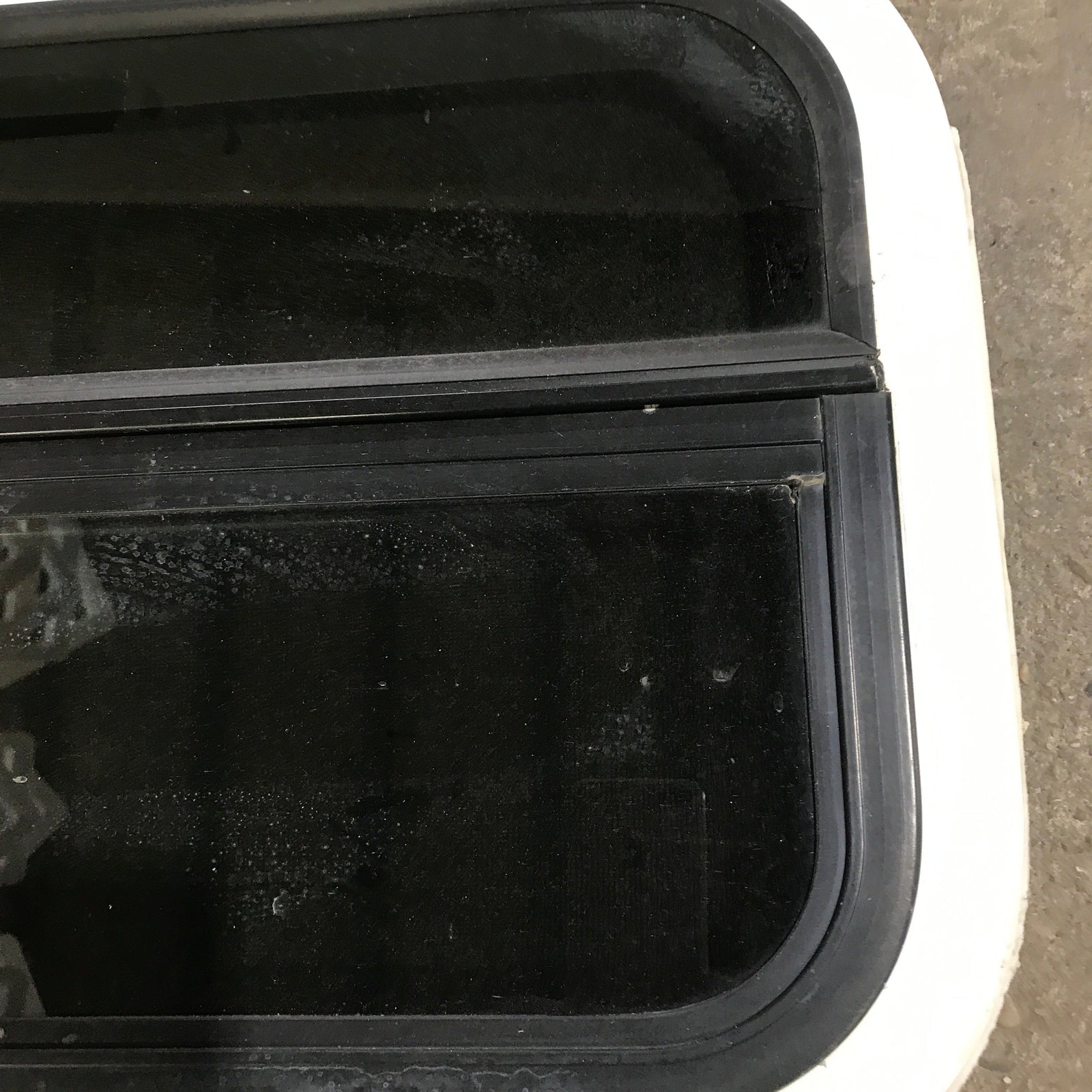 Used White Radius Opening Window : 23.5