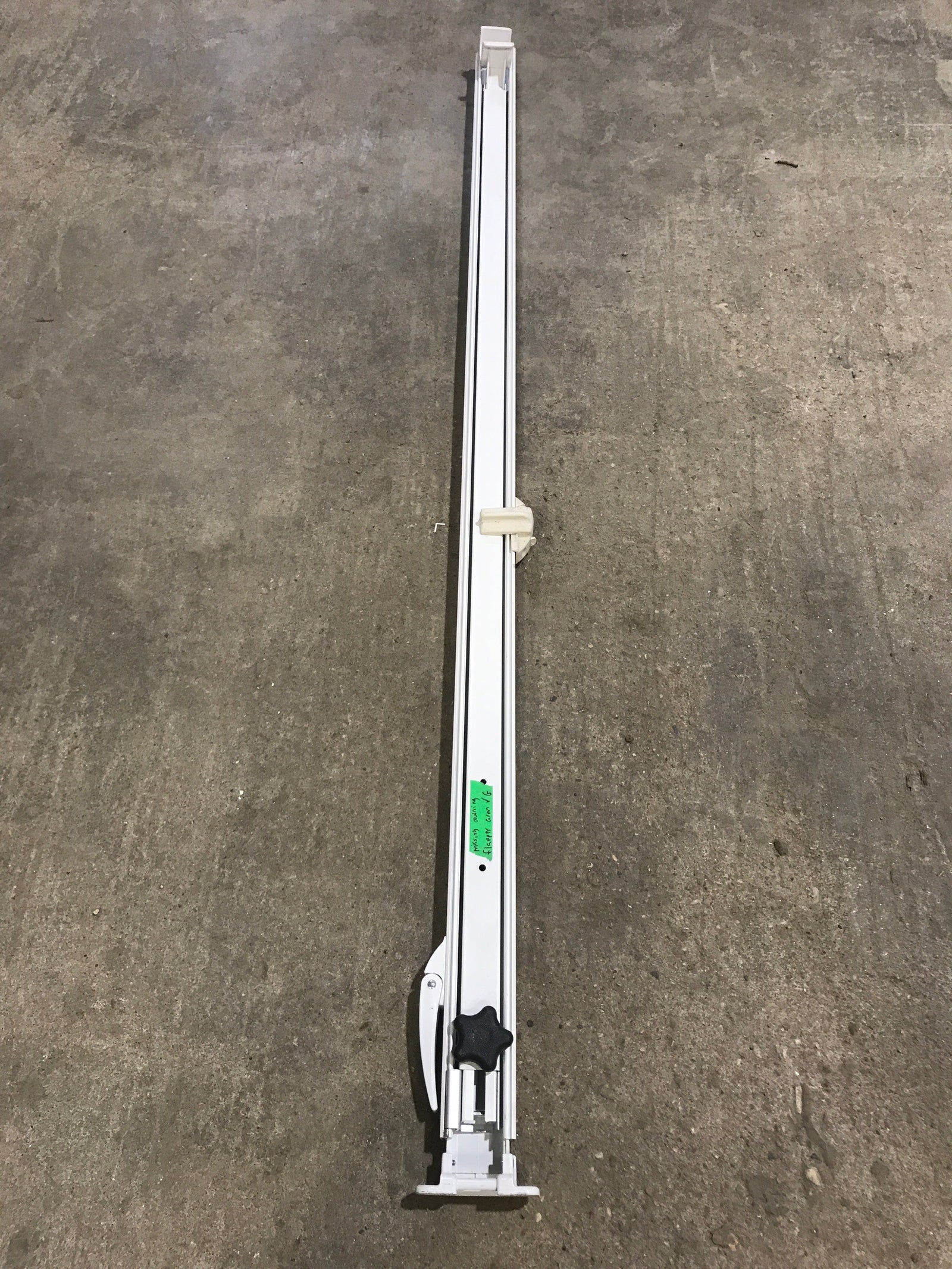 Used CareFree Fiesta Single Manual Arm