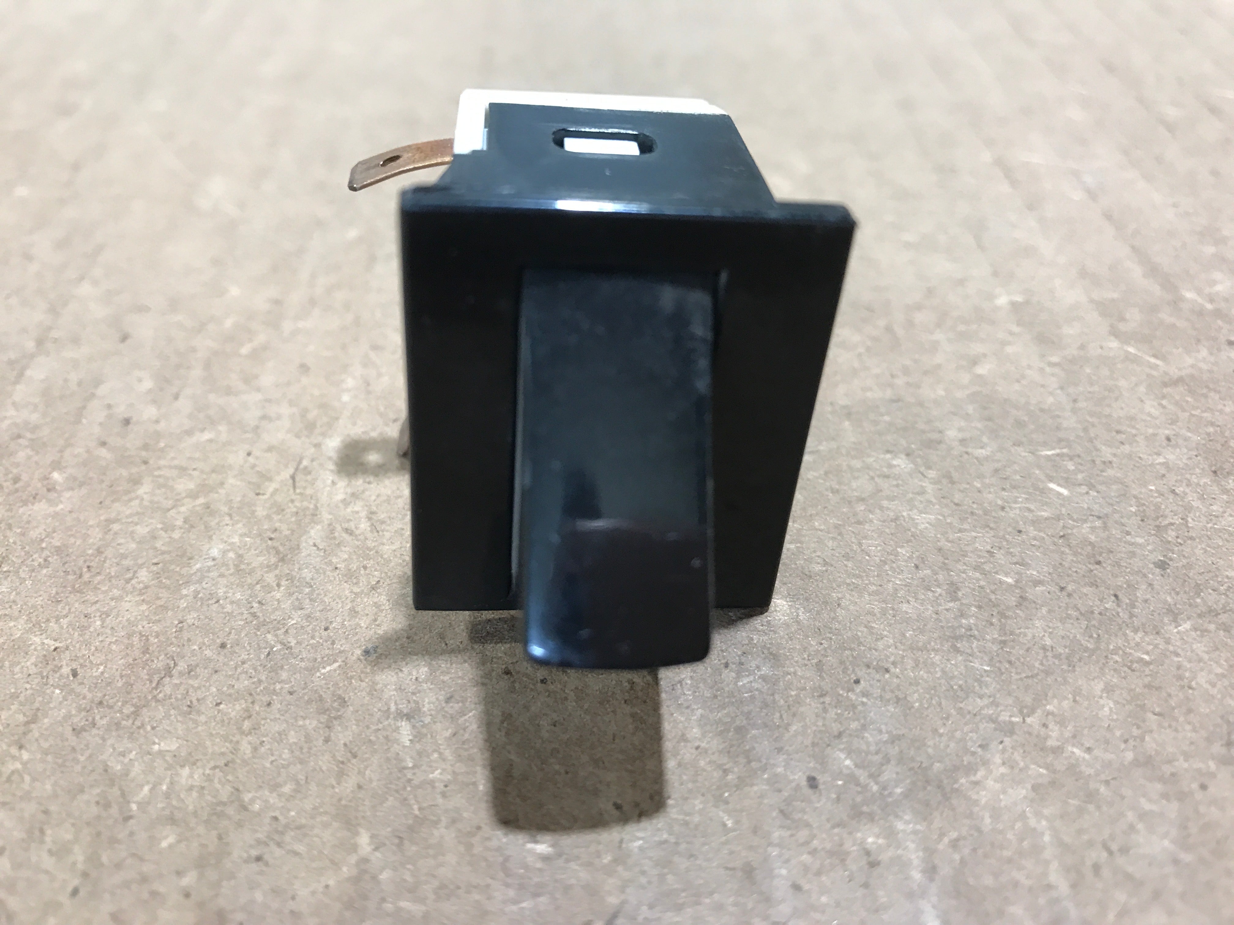 Used Norcold Interior Fridge Light Switch - 61581022