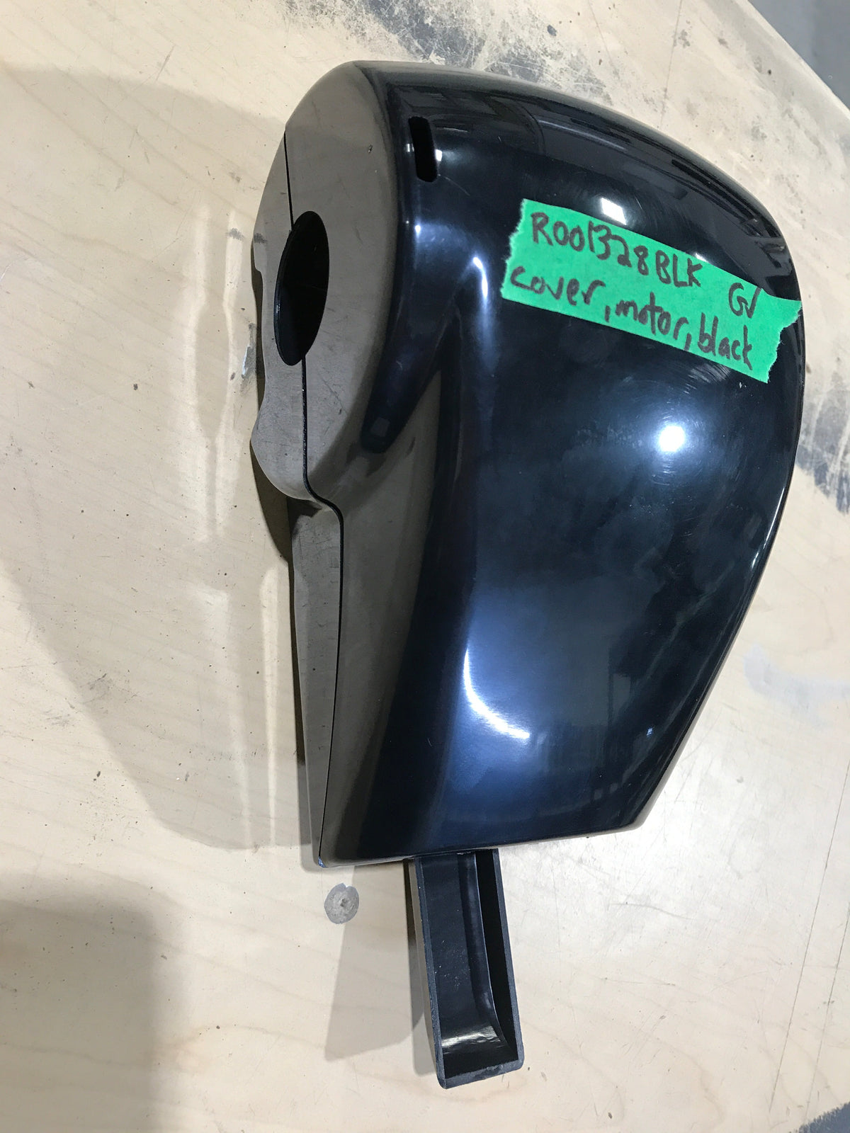 Used Carefree RV Motor Head Cover For Carefree Travelr Awning (R001328) Black