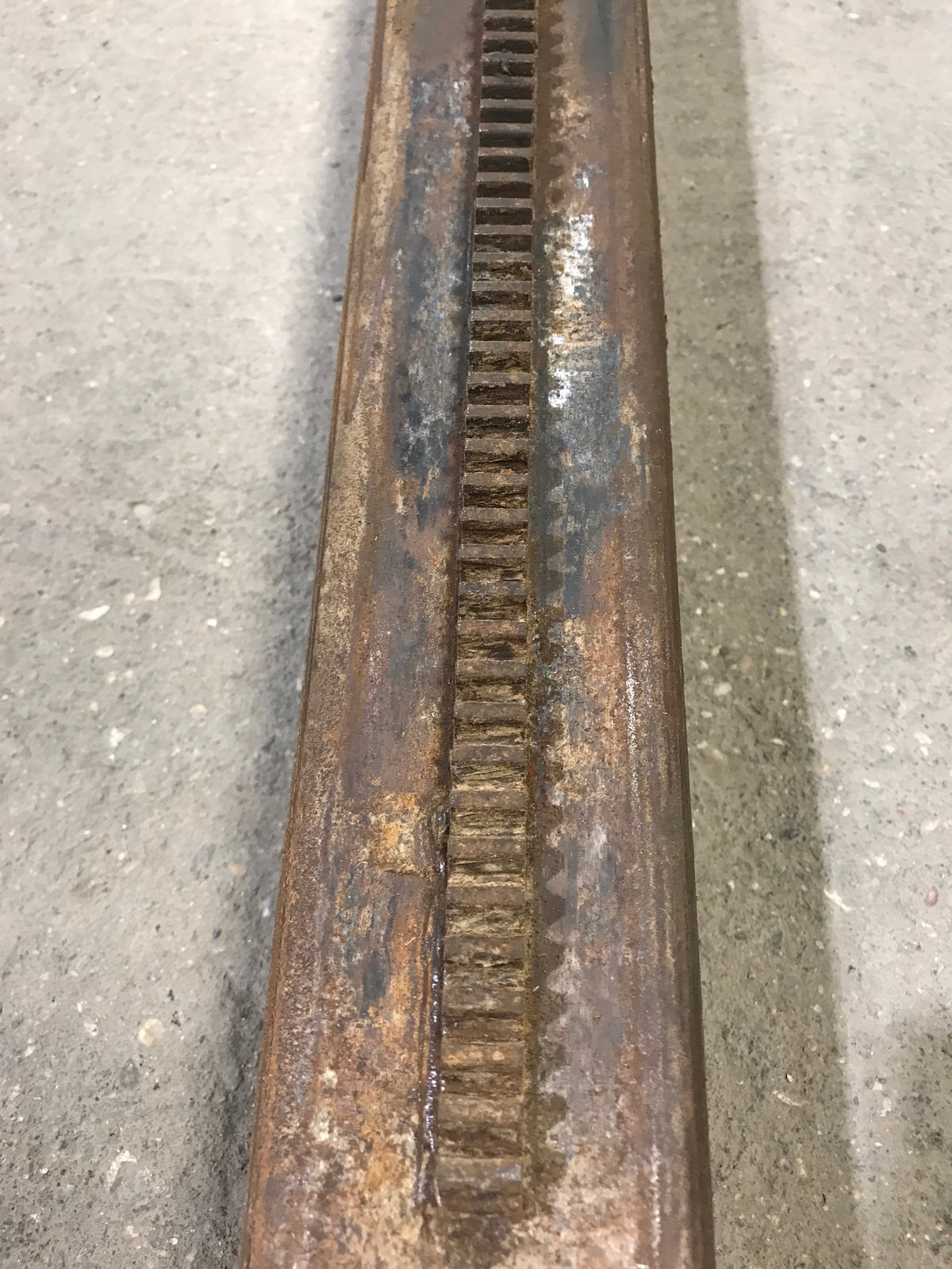 Used Living Room Slide Inner Rail