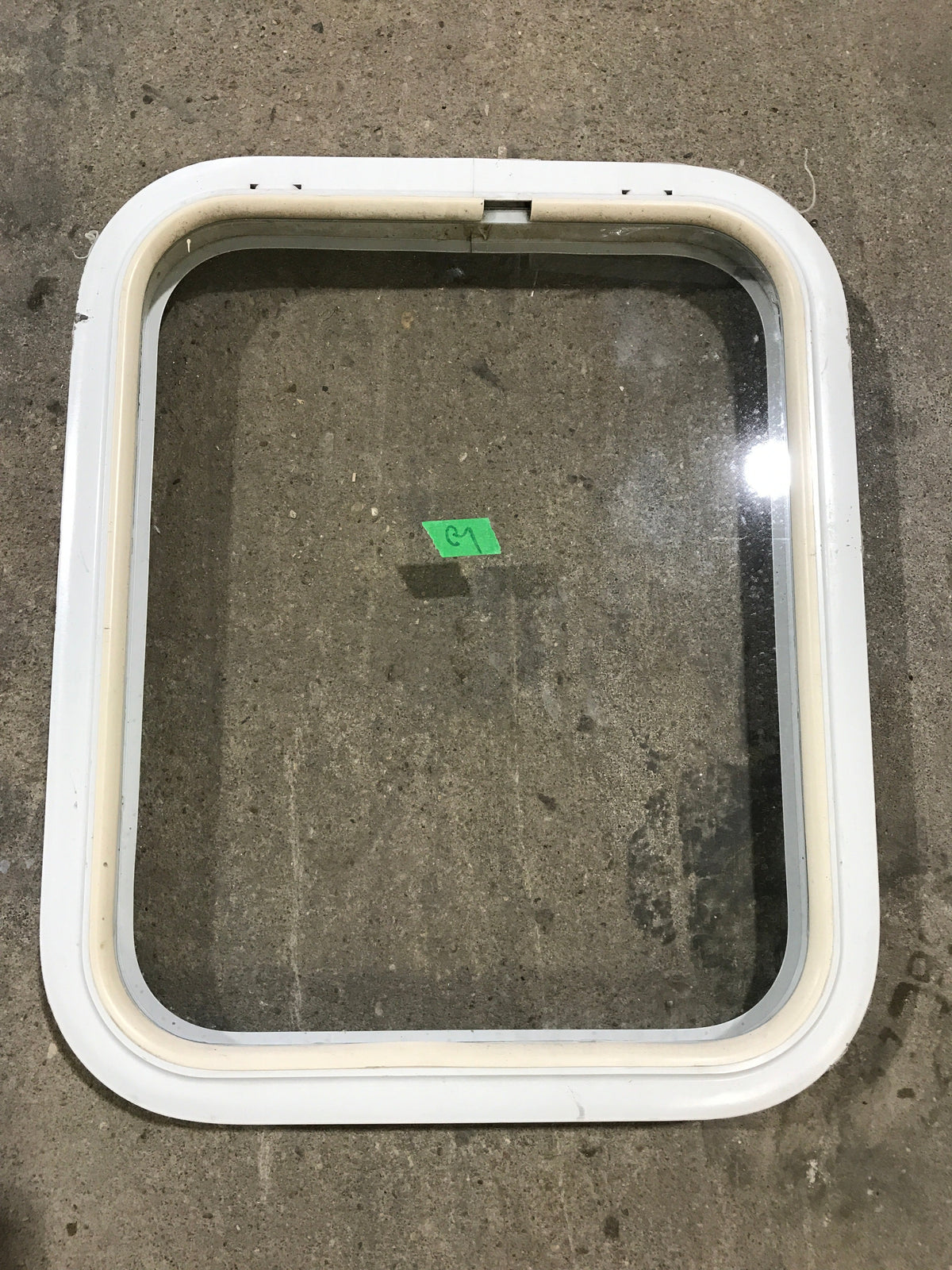 Used White Radius Non Opening Window : 17 1/2