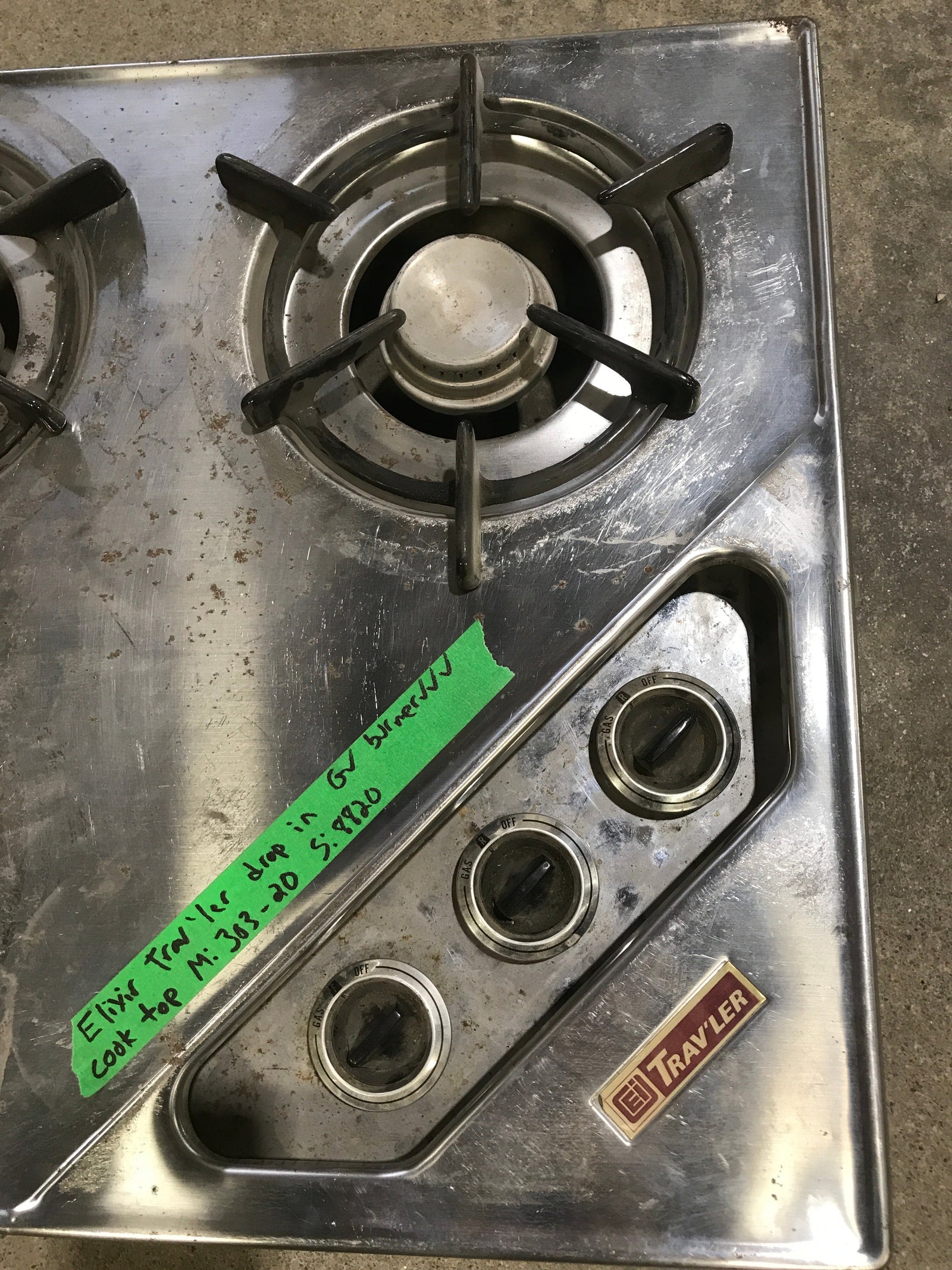 Used Elixir Trav'ler - 3 Burner Cook Top - 303-20