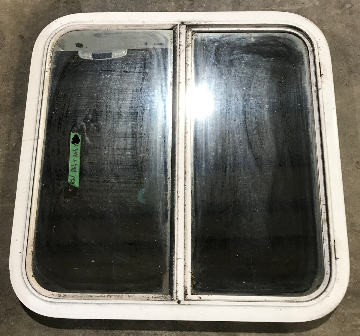 Used White Radius Opening Window : 26 1/2