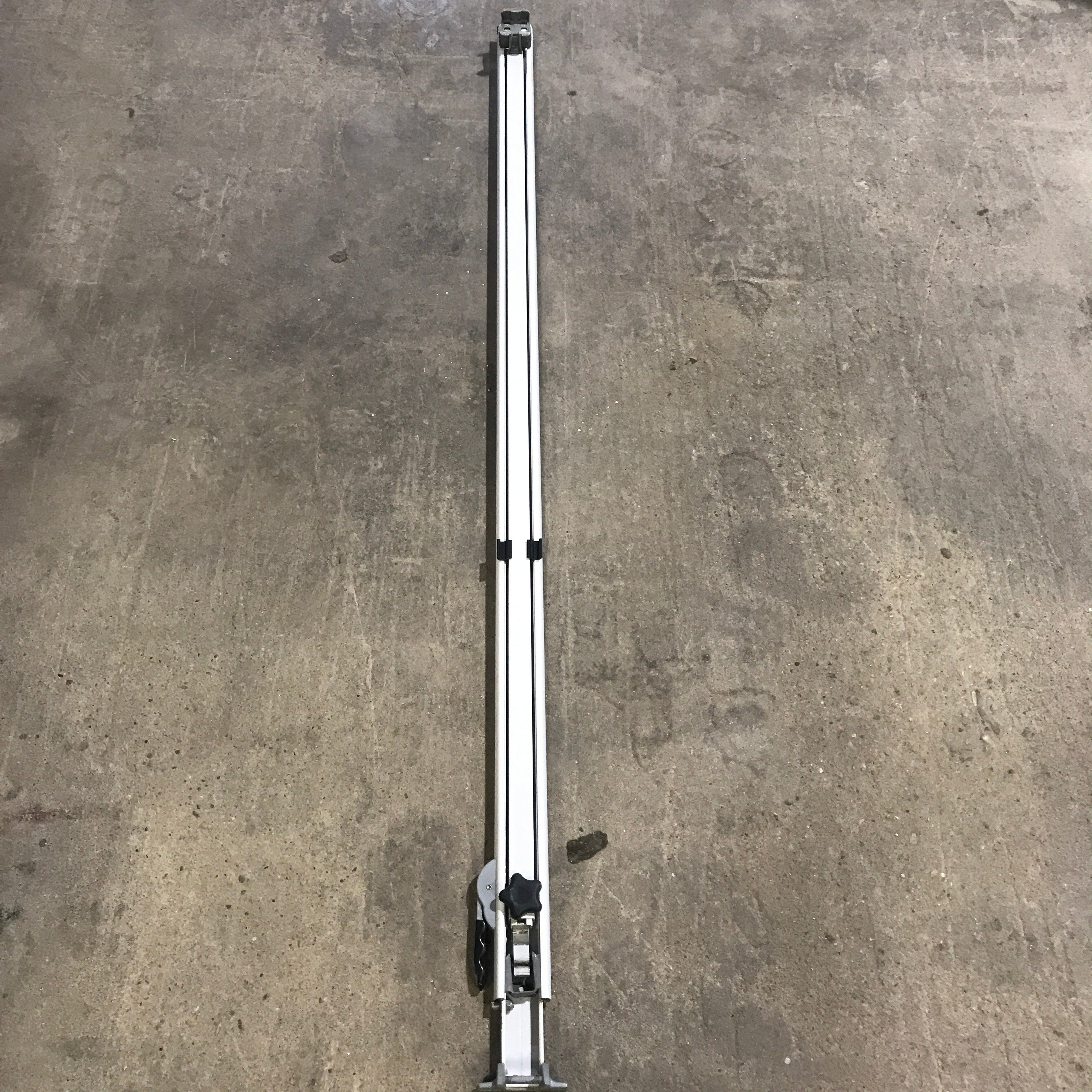 Used Dometic / A&E 8500 Awning Single Manual Arm