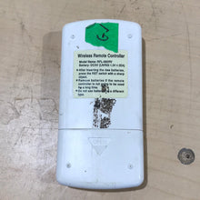 Load image into Gallery viewer, USED Carrier 71DC6E58030 - MH 040501176 Digital AC Wall Thermostat REMOTE