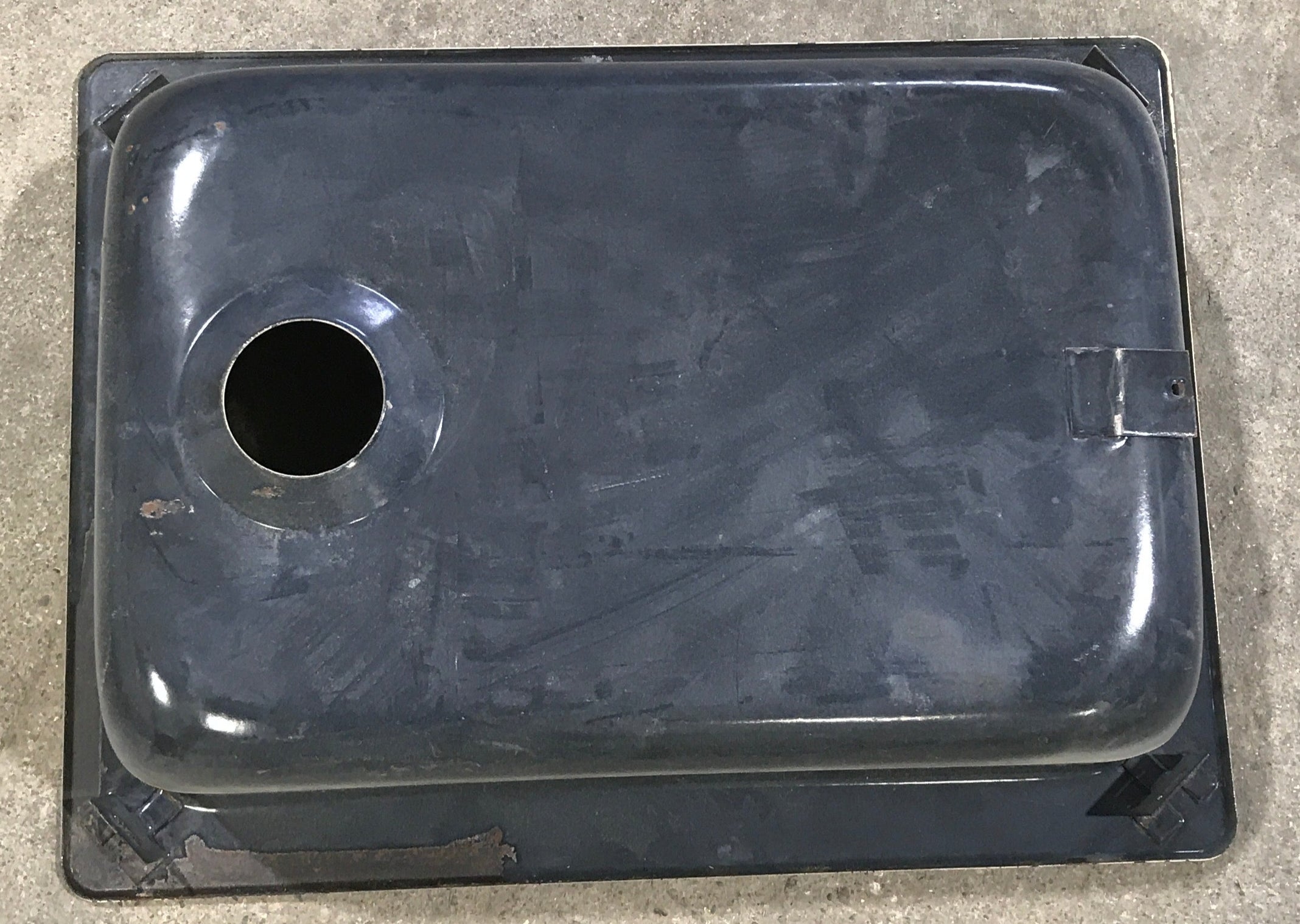 Used Single Kitchen Sink 17 1/2" X 13"