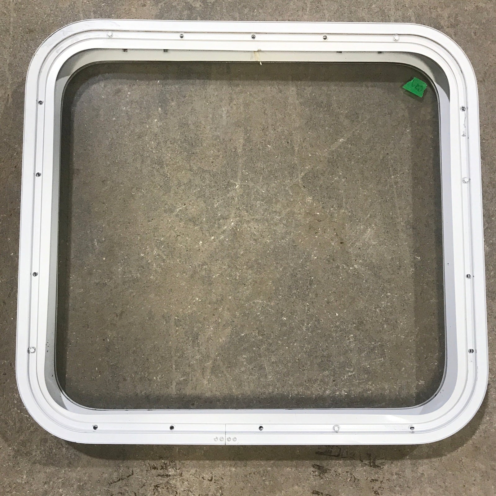 Used White Radius Non Opening Window : 23 1/2