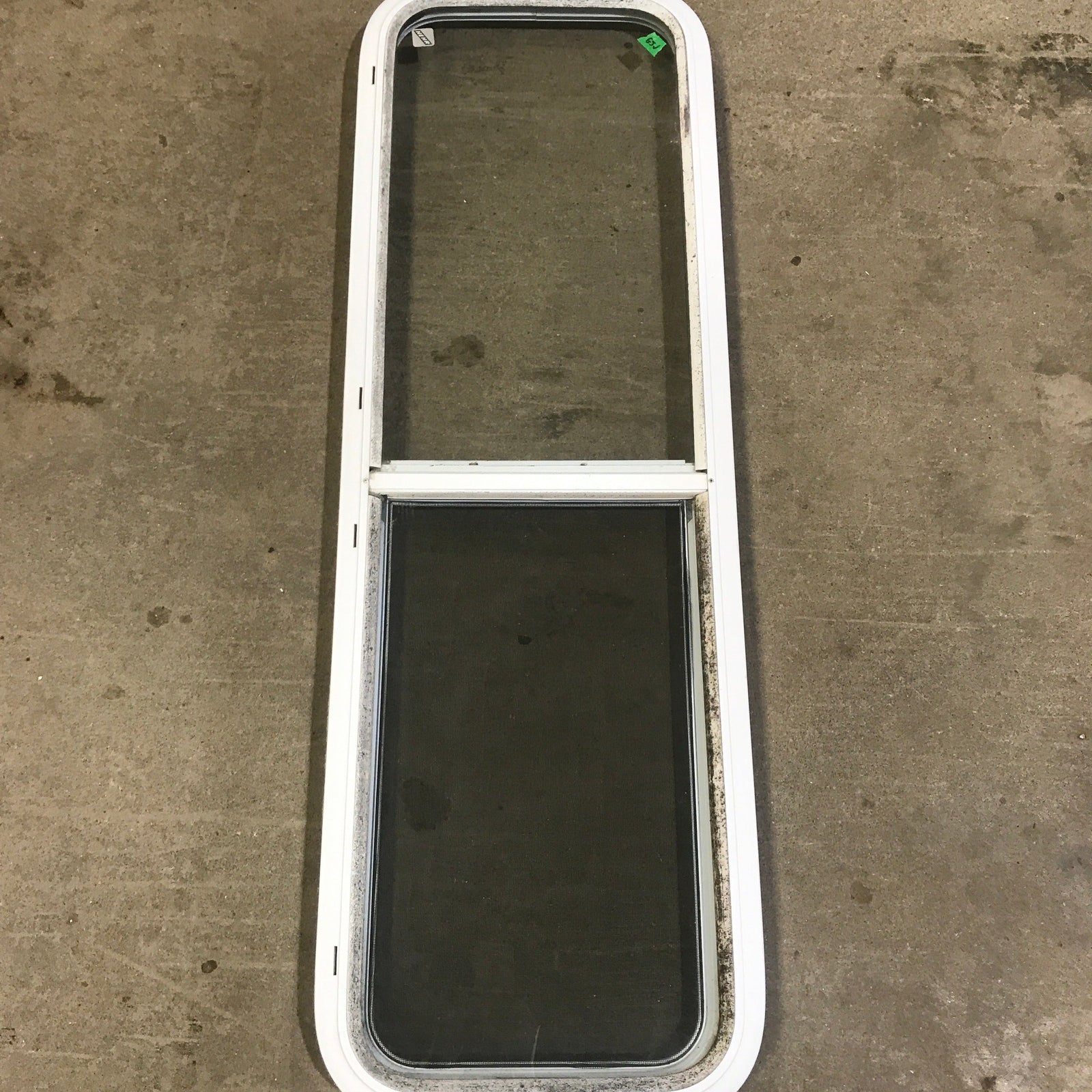 Used White Radius Opening Window : 48