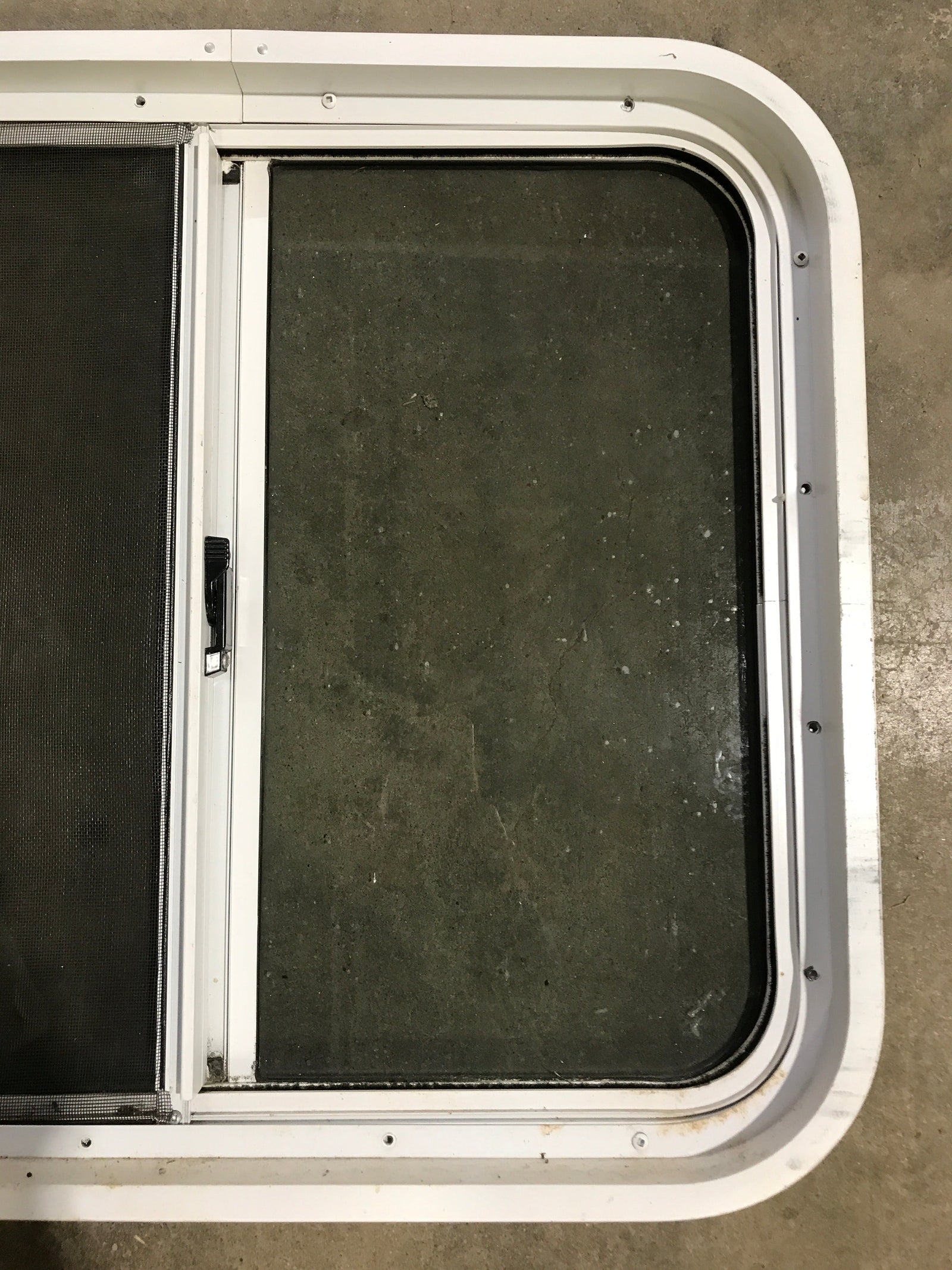 Used White Radius Opening Window : 24 1/2
