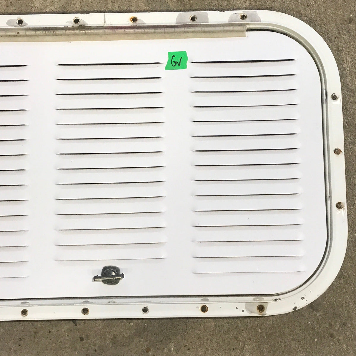 Used Retro NORCOLD 616009/ DOMETIC (P/N UNKNOWN for RM2214R) - Off White Vent Door with White Trim