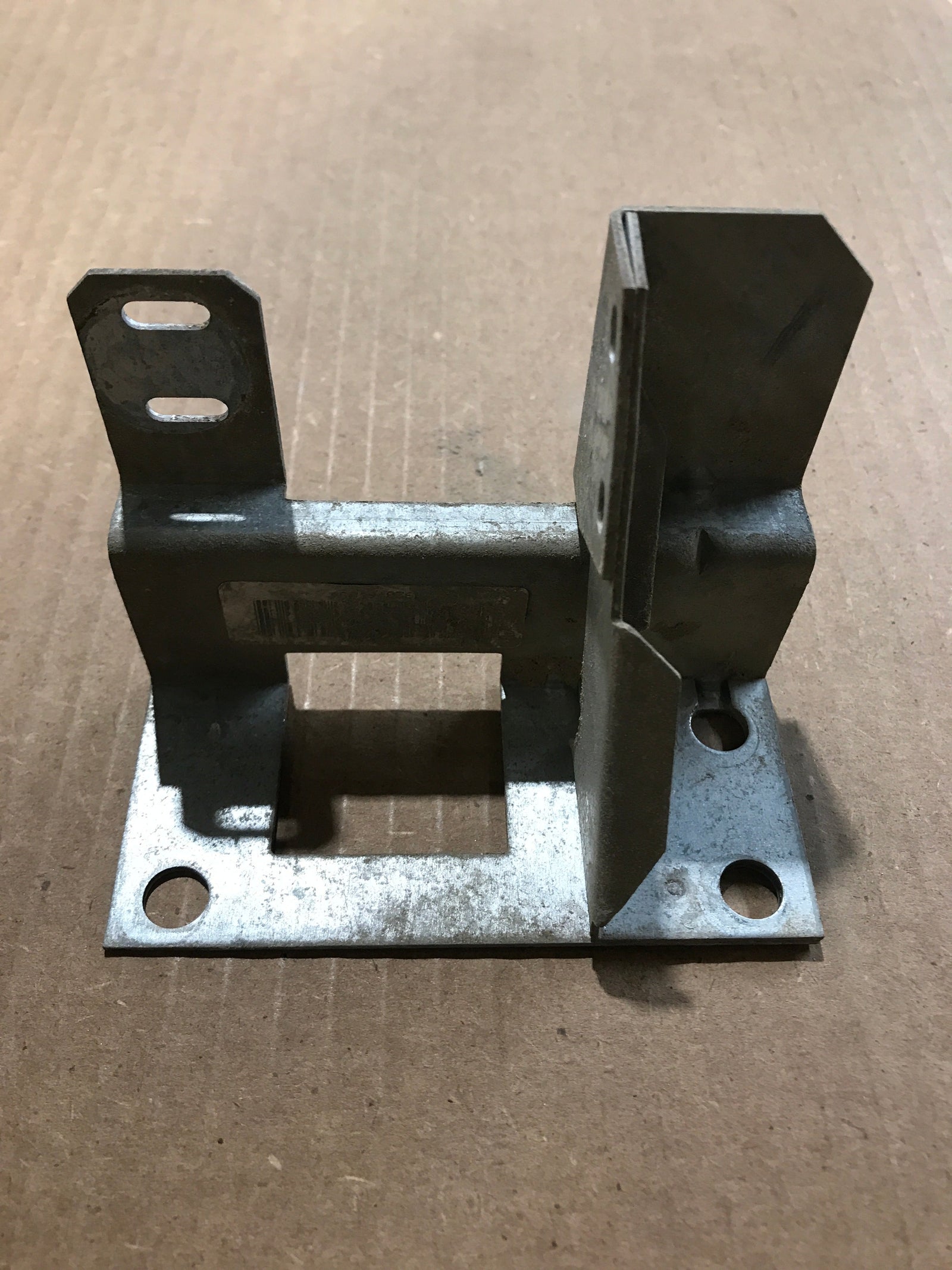Used Dometic Gas Valve Bracket - 2931915017