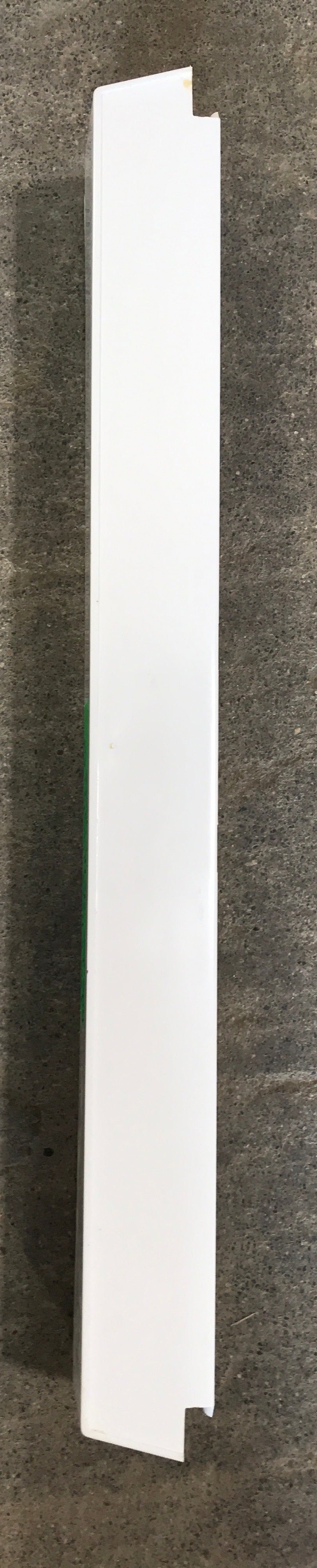 Used Dometic Replacement Shelf 2000571253