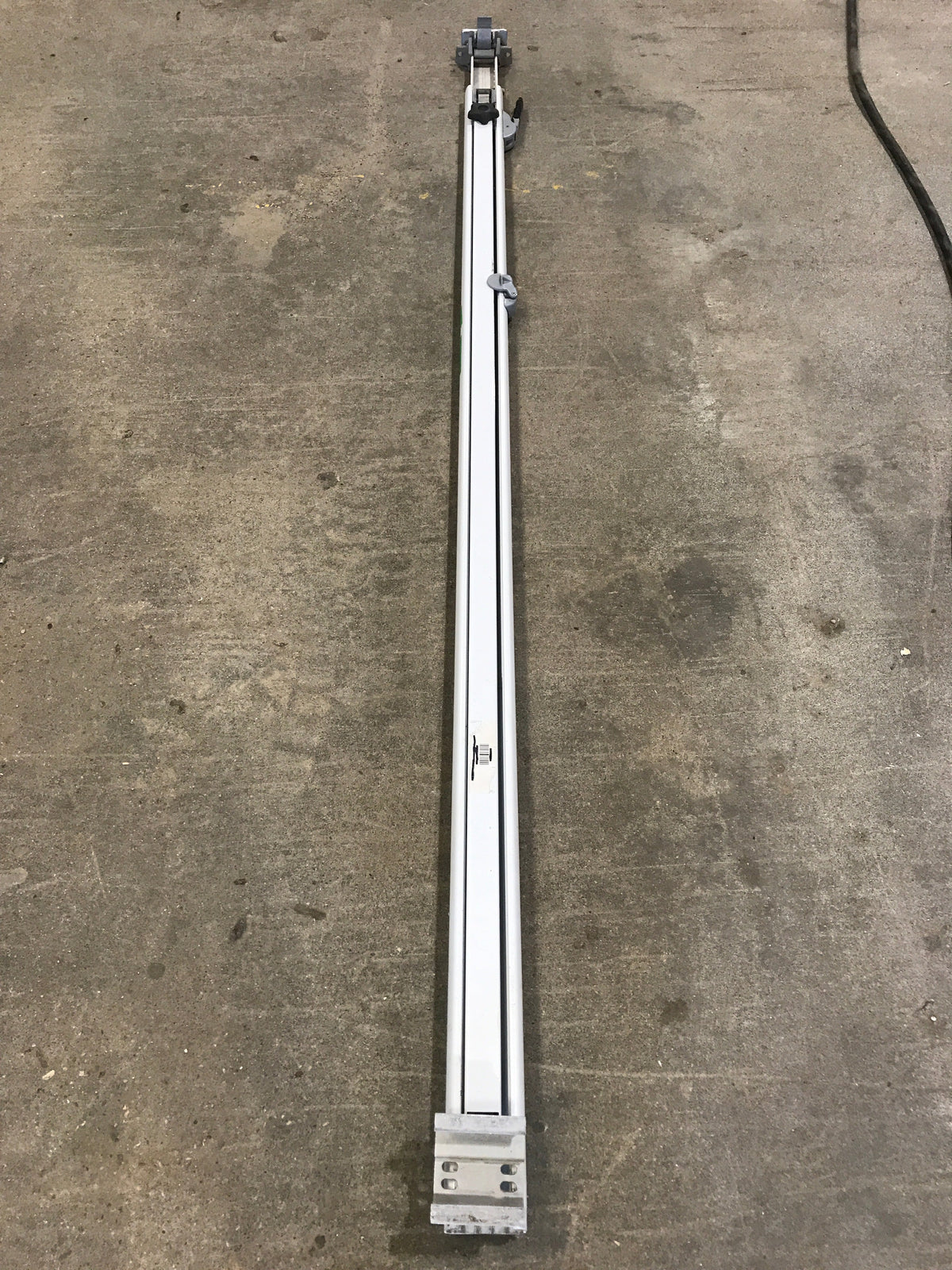 Used Dometic / A&E 8500 Awning Single Manual Arm