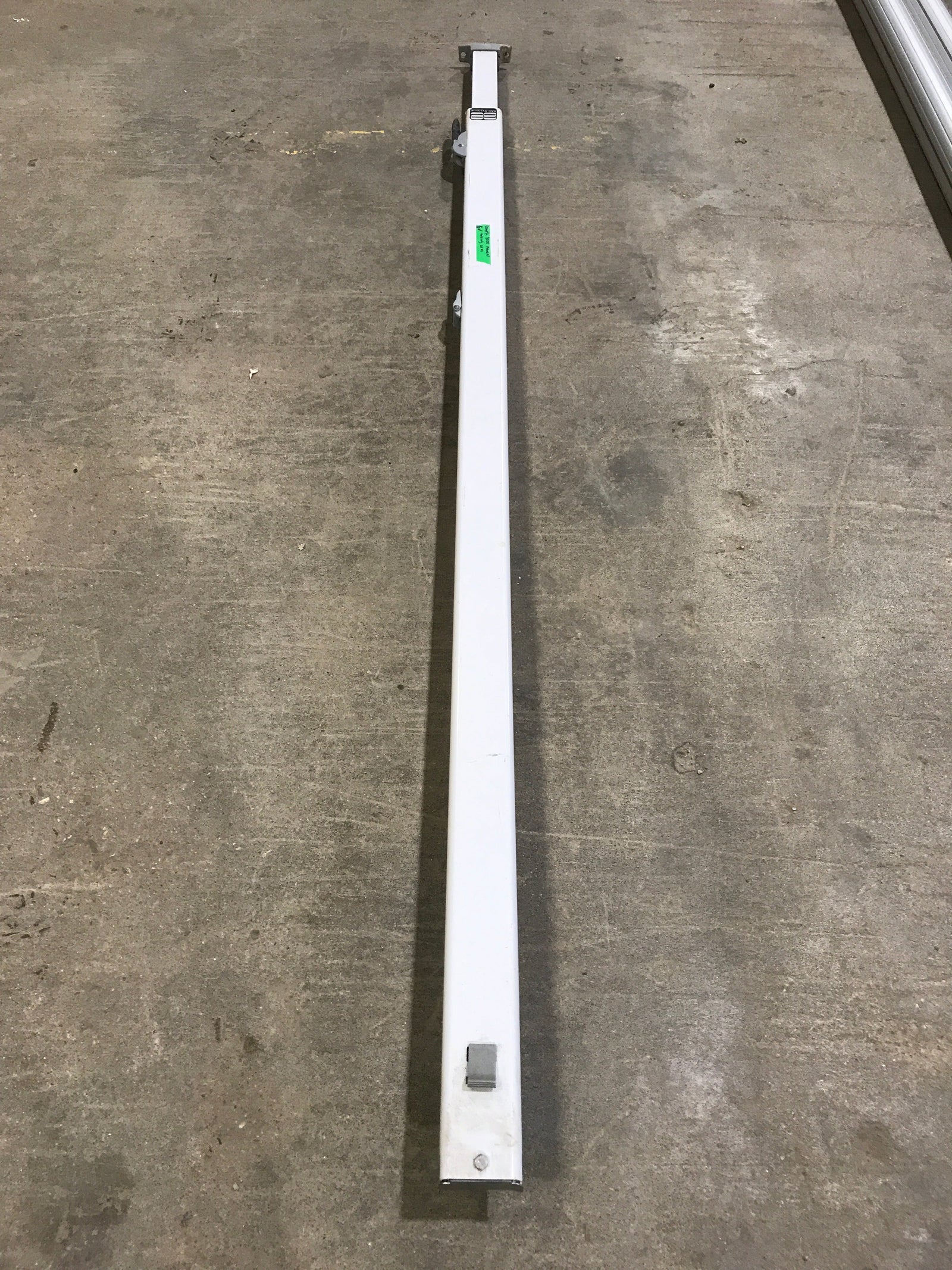 Used Dometic / A&E 8500 Awning Single Manual Arm