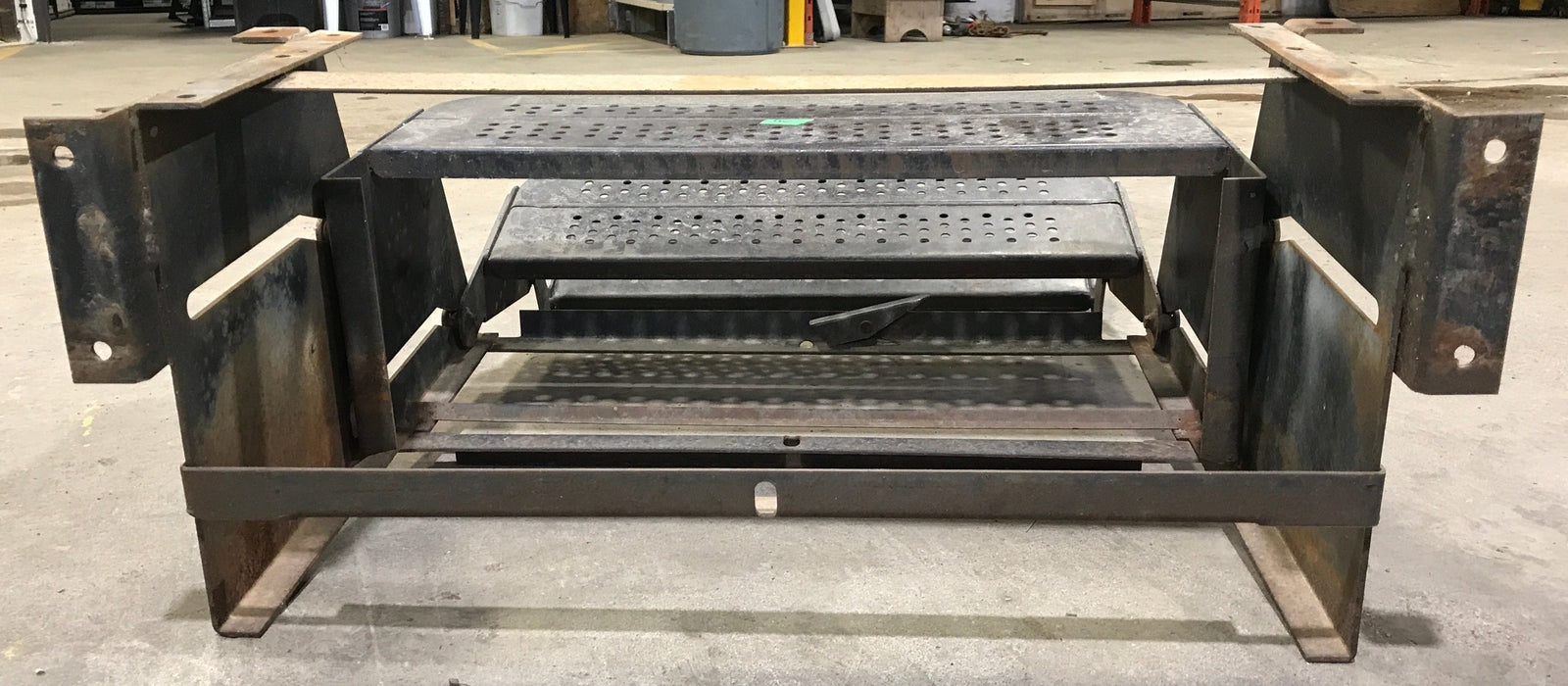 Used Manual Triple Fold Step