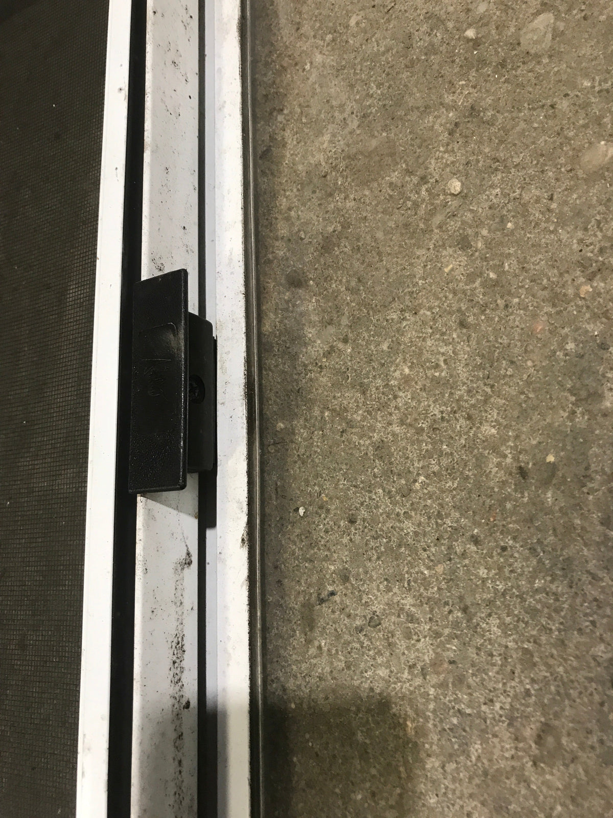 Used White Radius Opening Window : 47 1/2