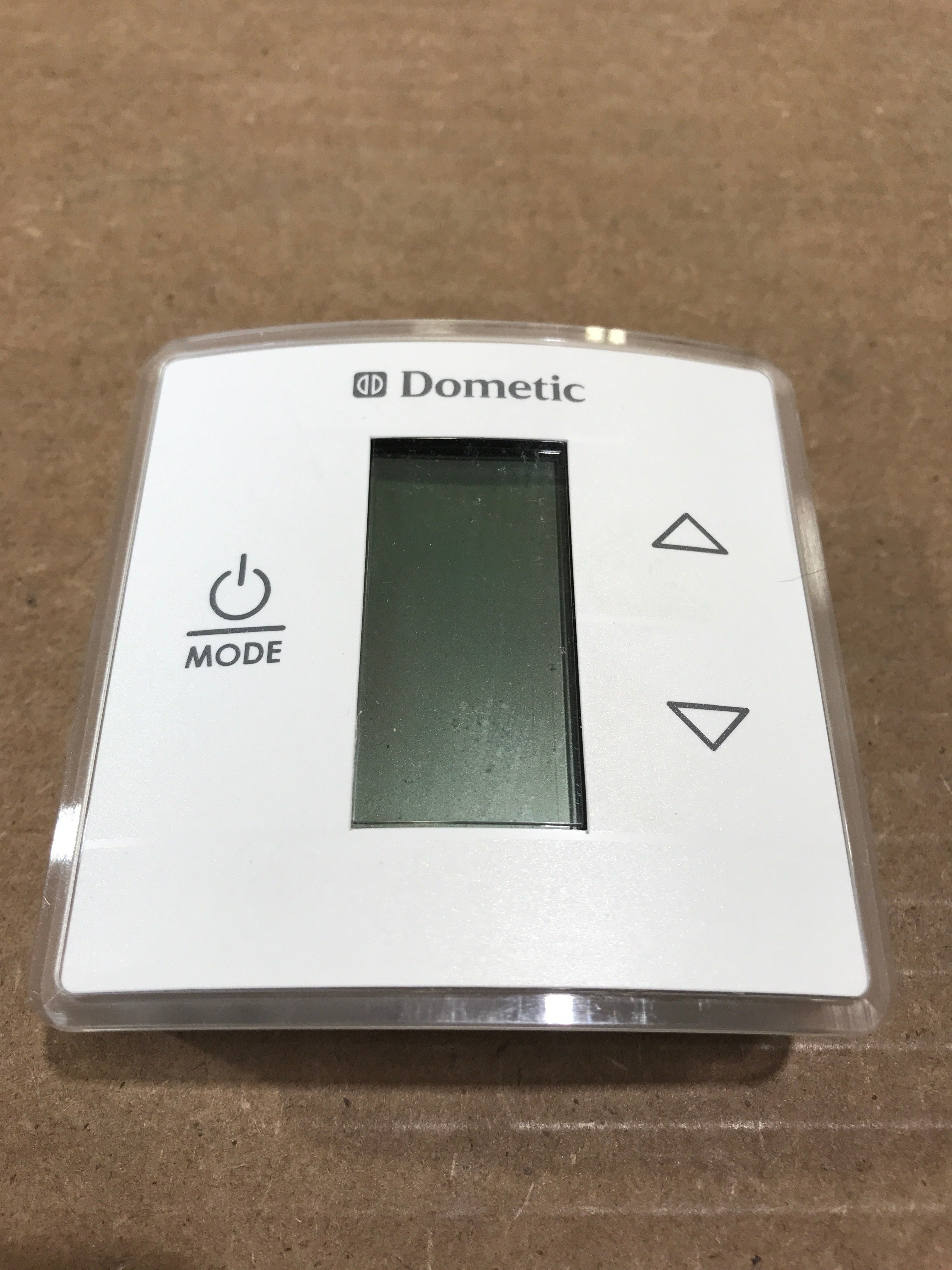 Used Dometic / Duo-therm Digital Wall Thermostat, Single Zone, White - 3316250.700