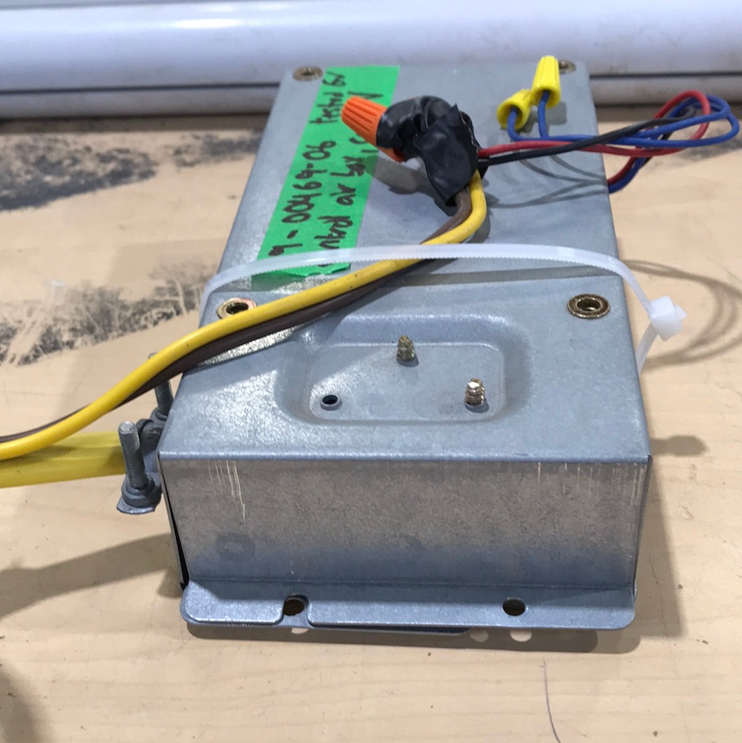 Used Carrier Air-V RV A/C Control Box Assembly 99-00469-06 - Young Farts RV Parts