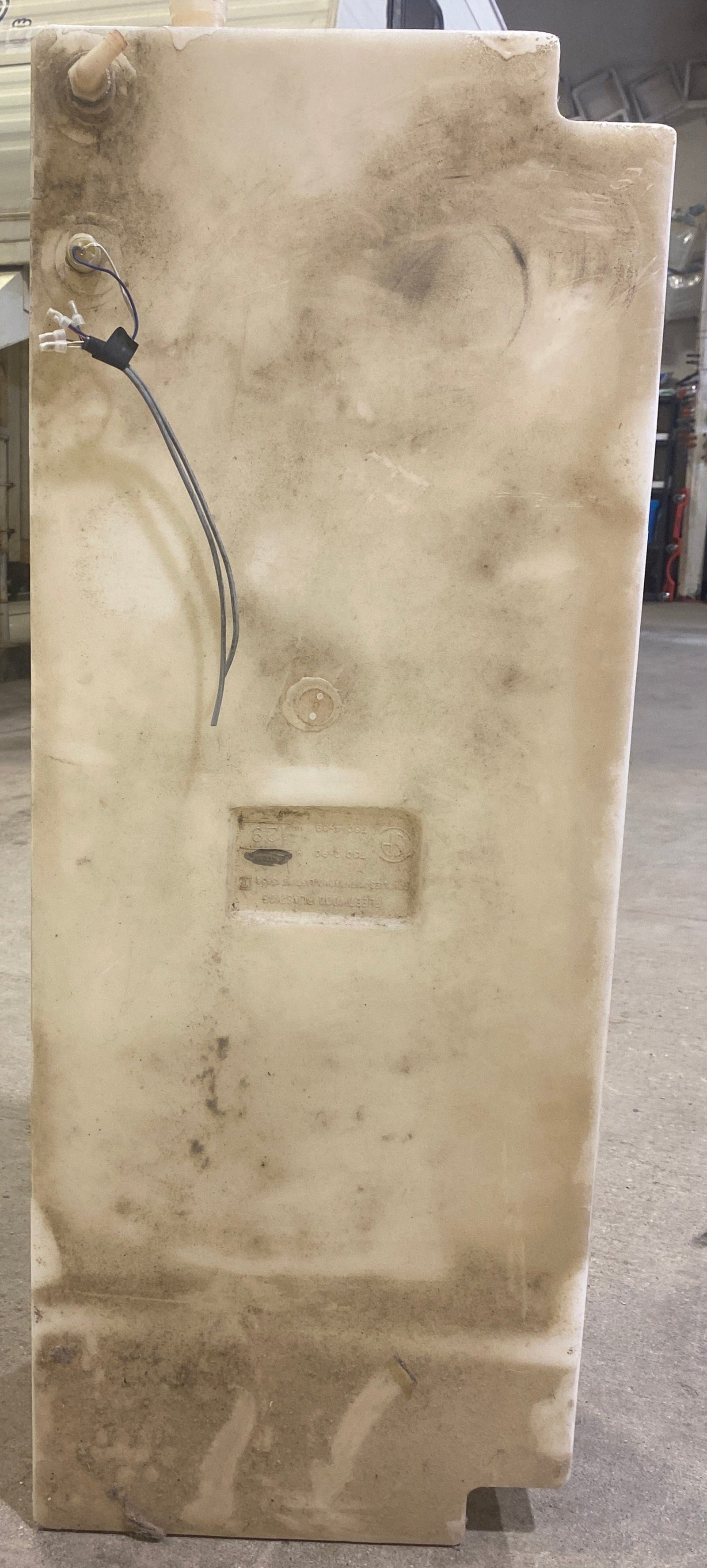 Used Fresh Water Tank 9 3/4” x 16” x 41 3/4