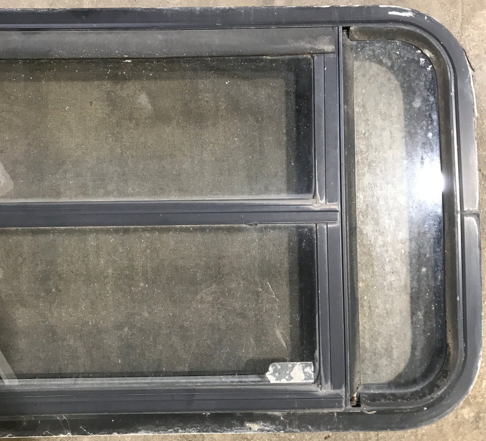 Used Black Radius Opening Window : 35