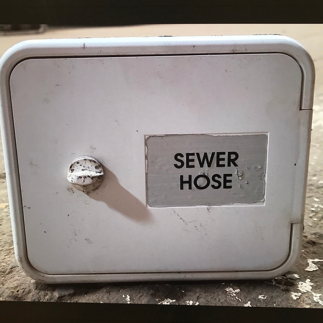 Used 7 1/2" W RV Sewer Hose Setup - Young Farts RV Parts
