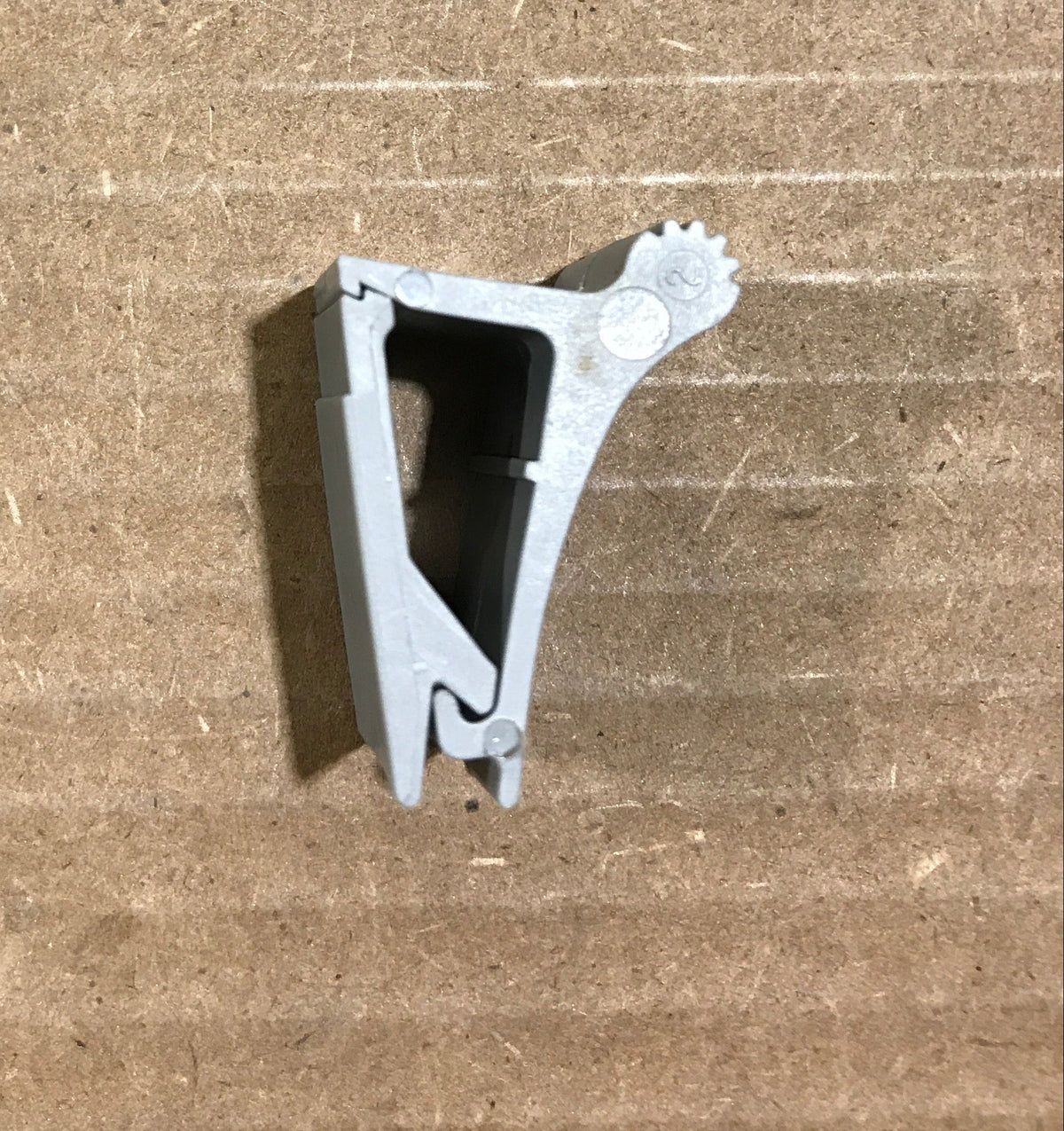 Used Dometic / A&E Catch Slide - 830472P002