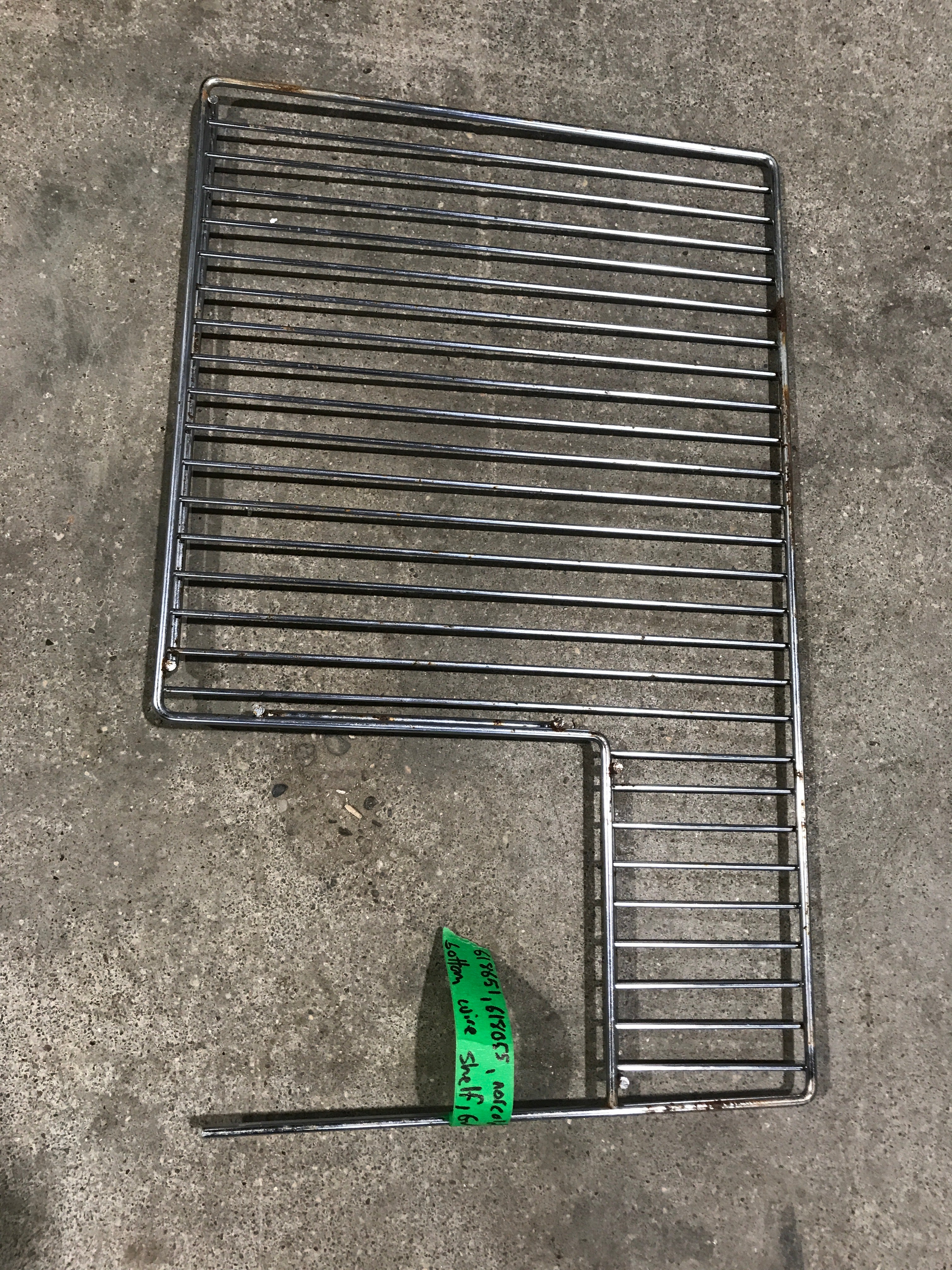 Used Norcold Bottom Wire Shelf 618651 - 618055
