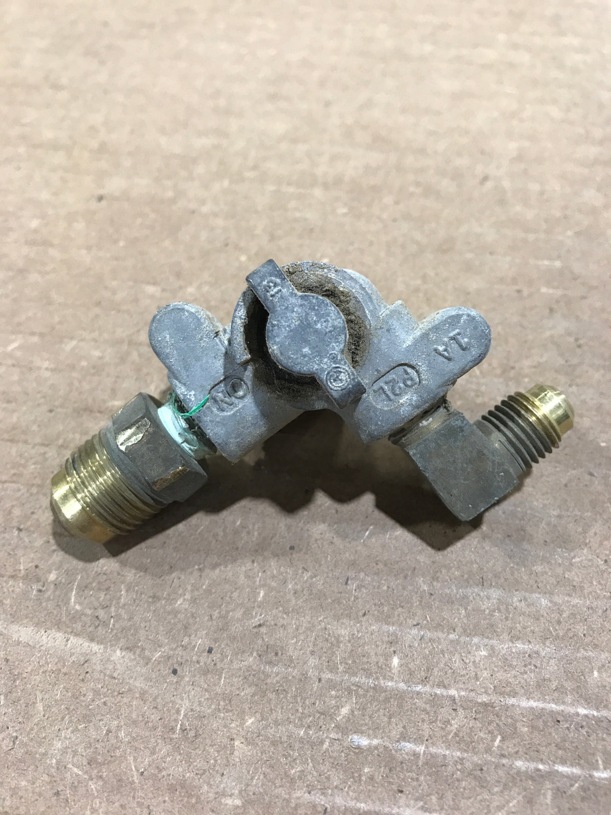 Used Norcold Refrigerator Manual Shut-Off Gas Valve Assembly - 61694922